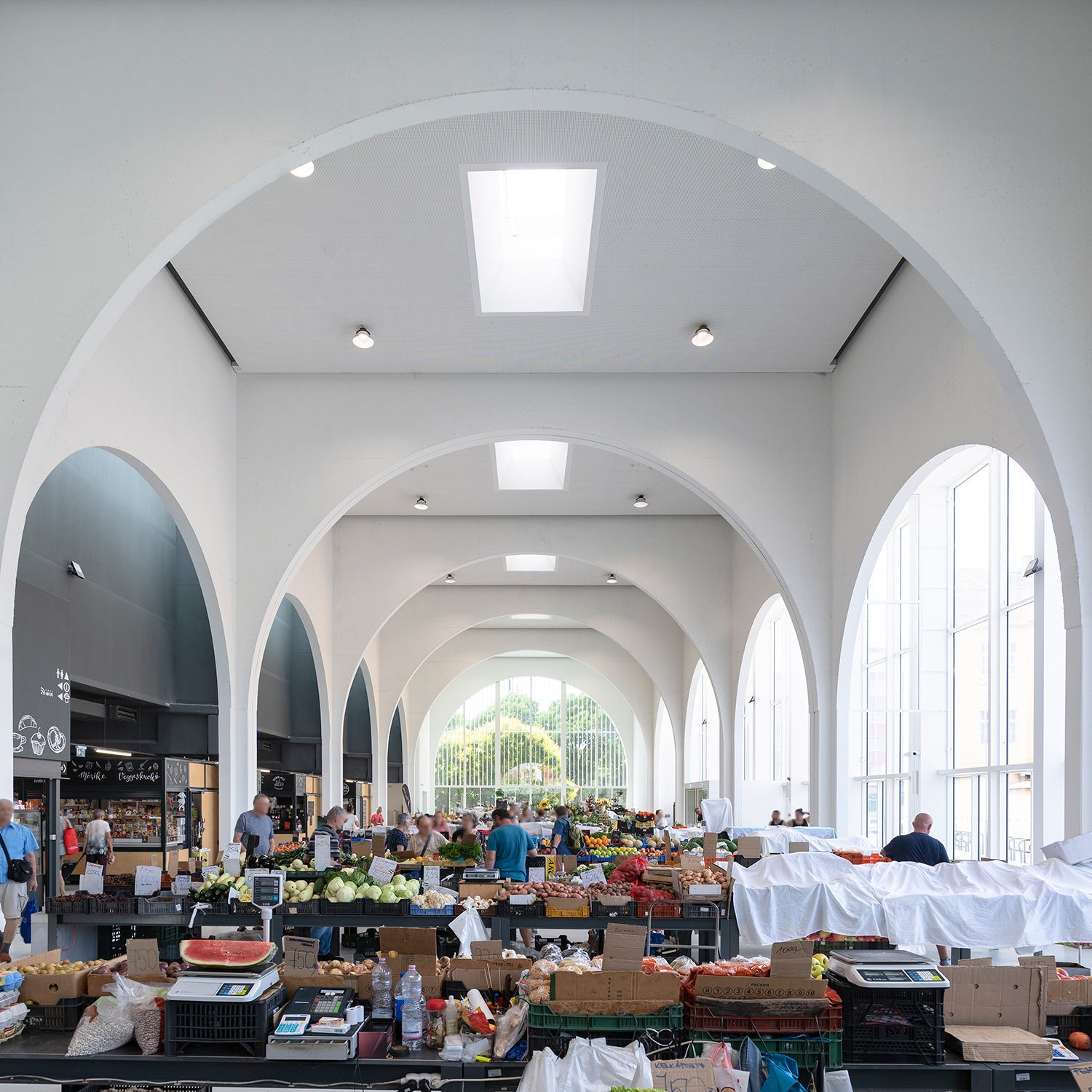 佩奇市场大厅改造项目丨匈牙利-12