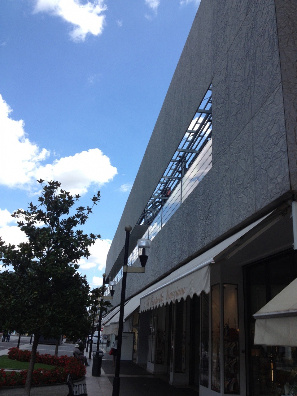 2014 年完成的 Vespucci 商业大楼-4