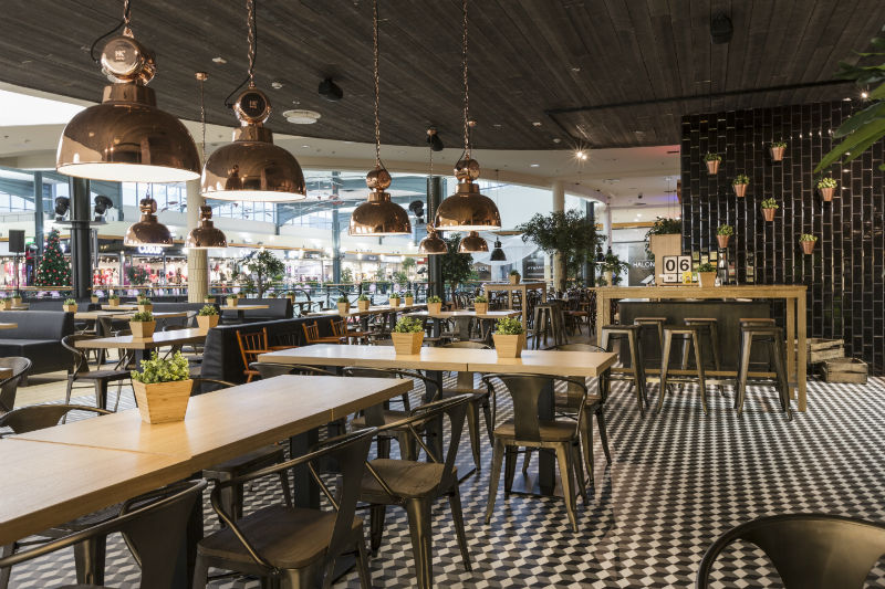 芬兰 Rapido Fresh & Easy Deli 现代室内设计-11