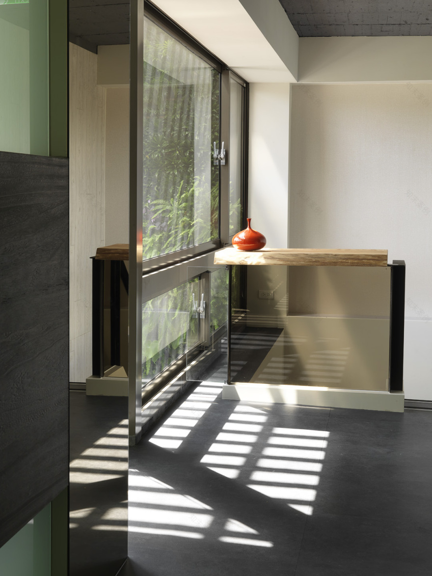 城市雨意与花季——助听器诊所诗意空间设计-16