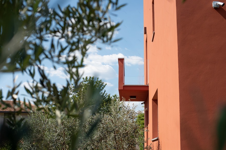 带天窗的别墅-19