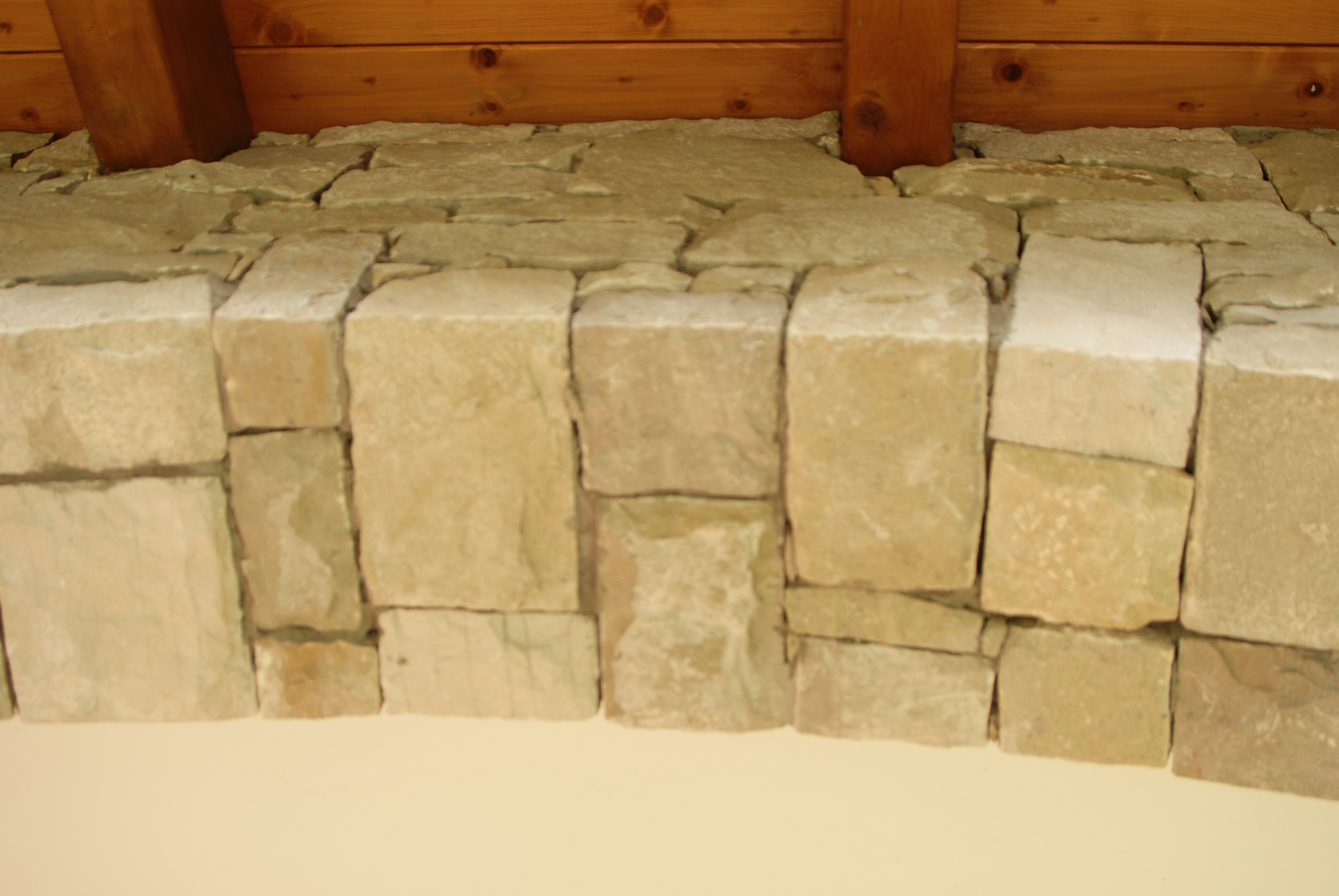 石材装点的意式住宅设计-9