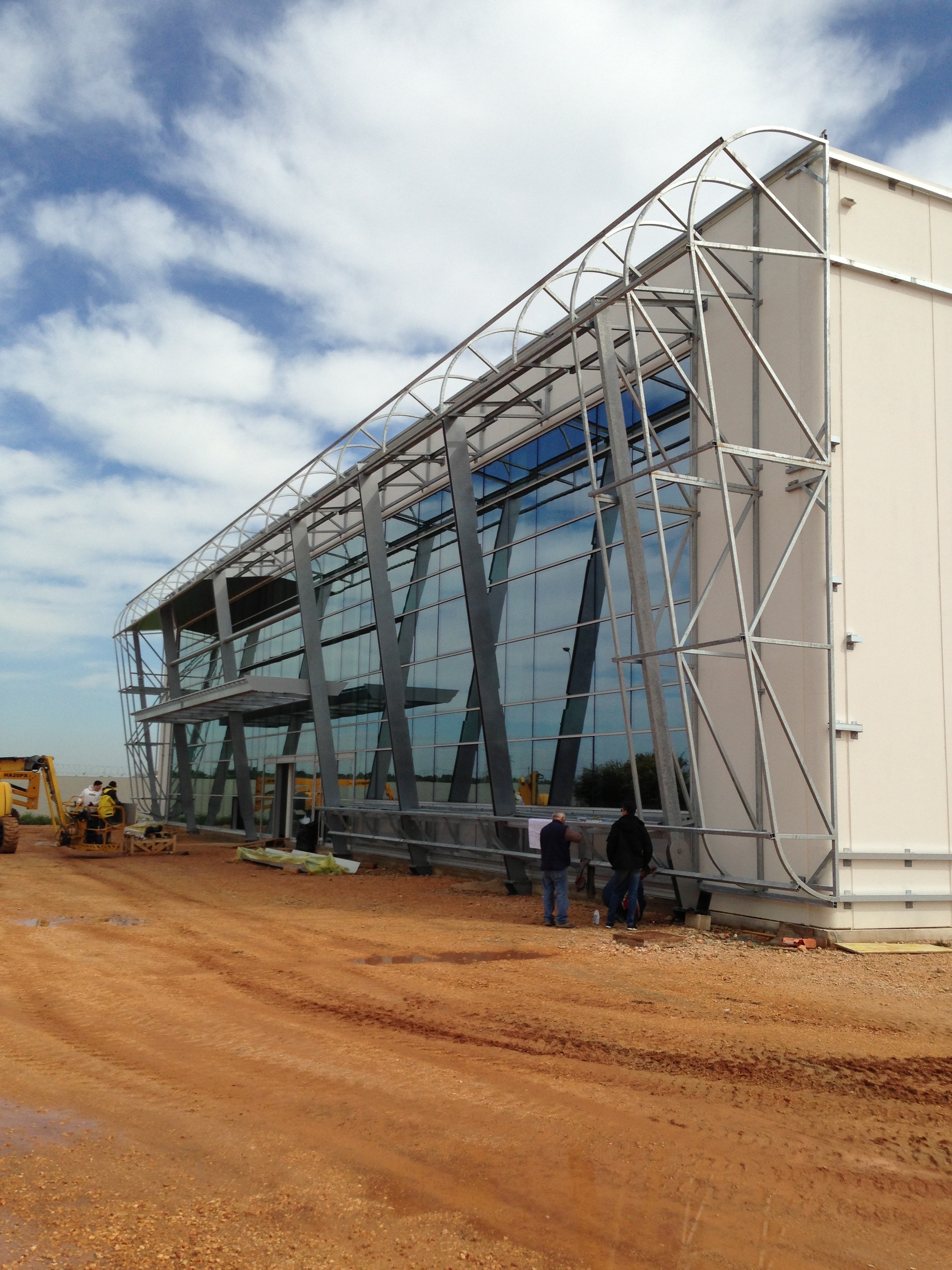 2013 年完成的 DCF 集团总部室内设计-3