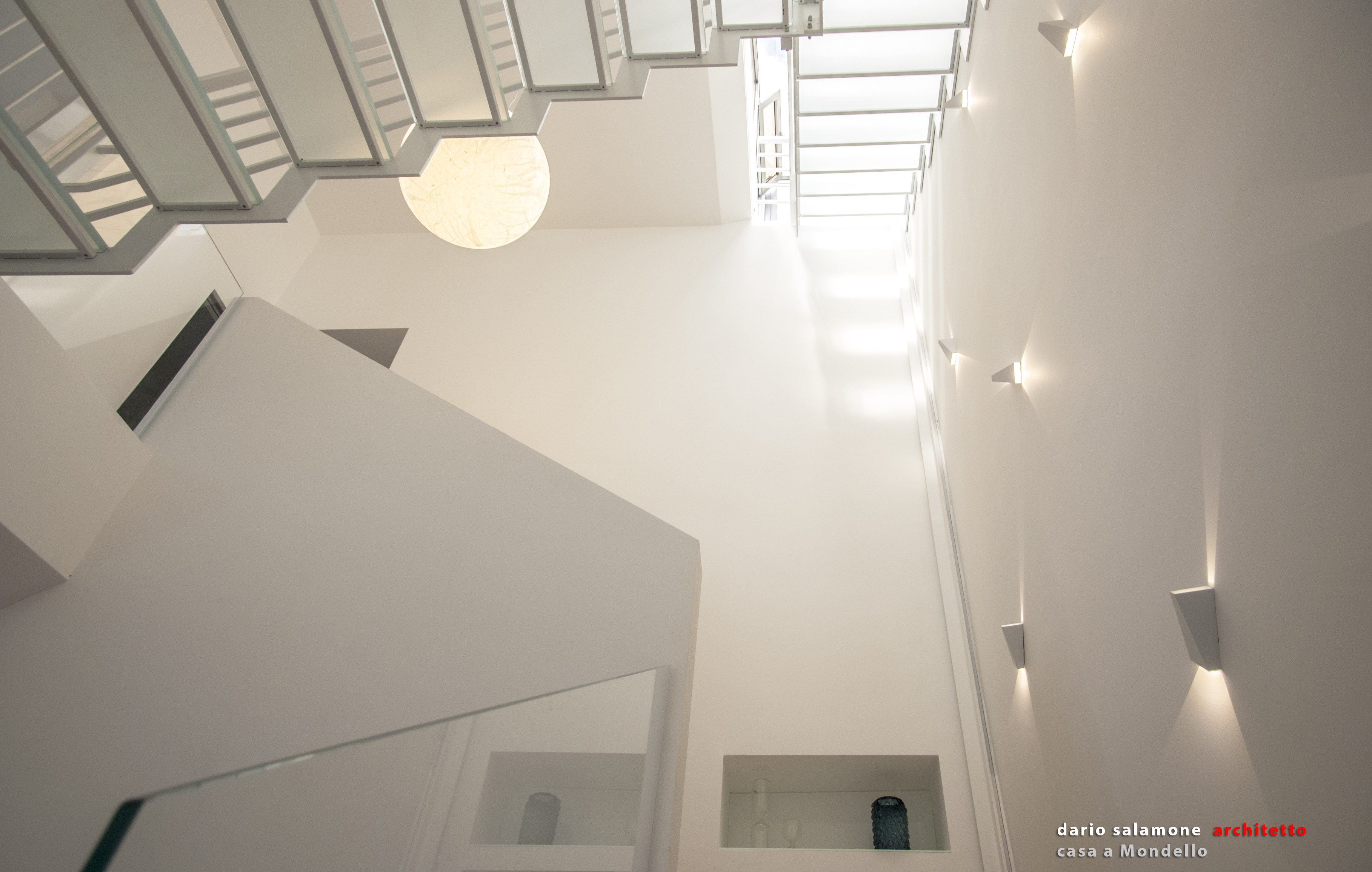 2018 年蒙德尔别墅双家庭室内设计案例-7