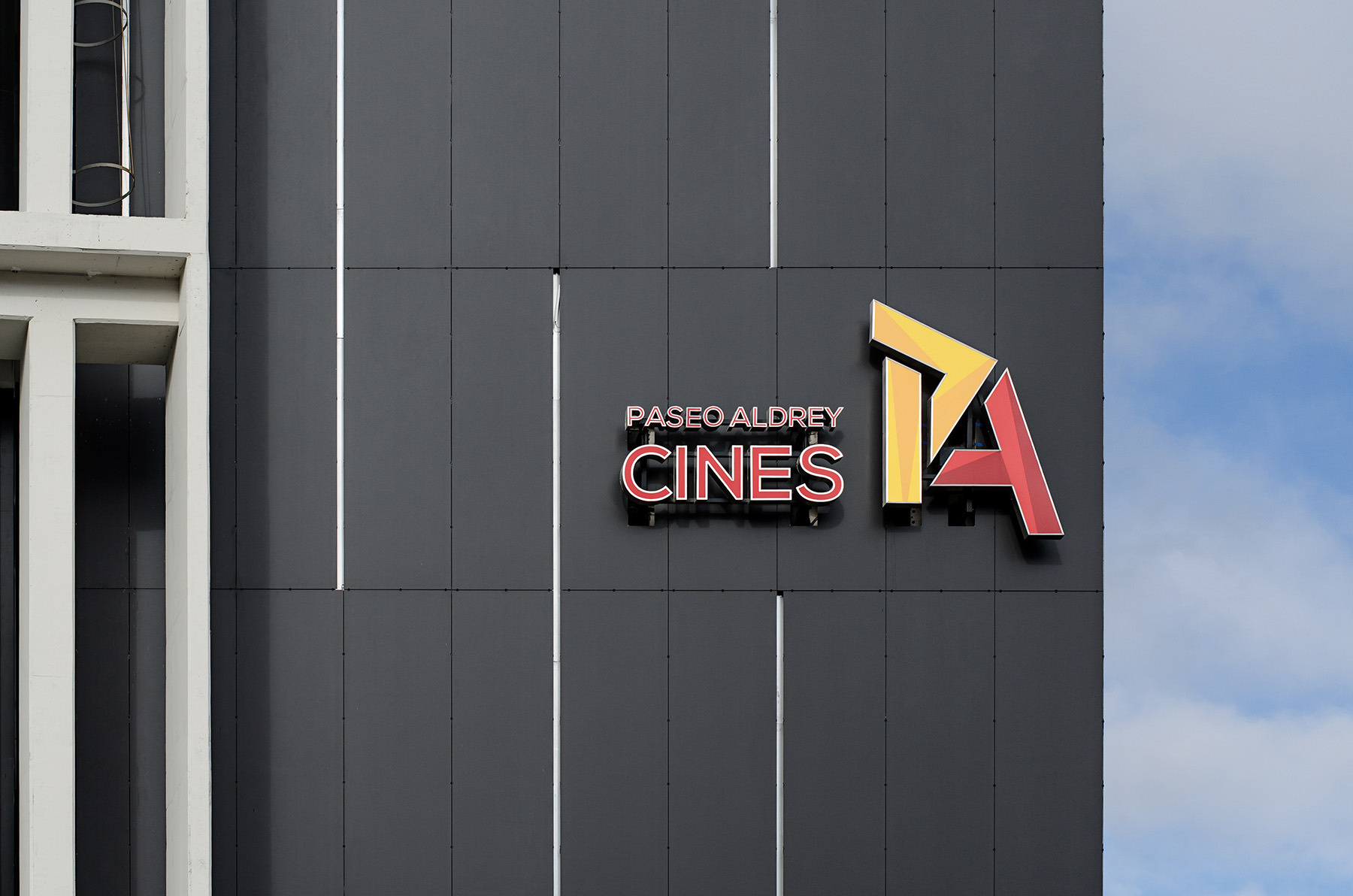 融合历史与现代的阿根廷马尔·德·普拉塔文化购物中心-7