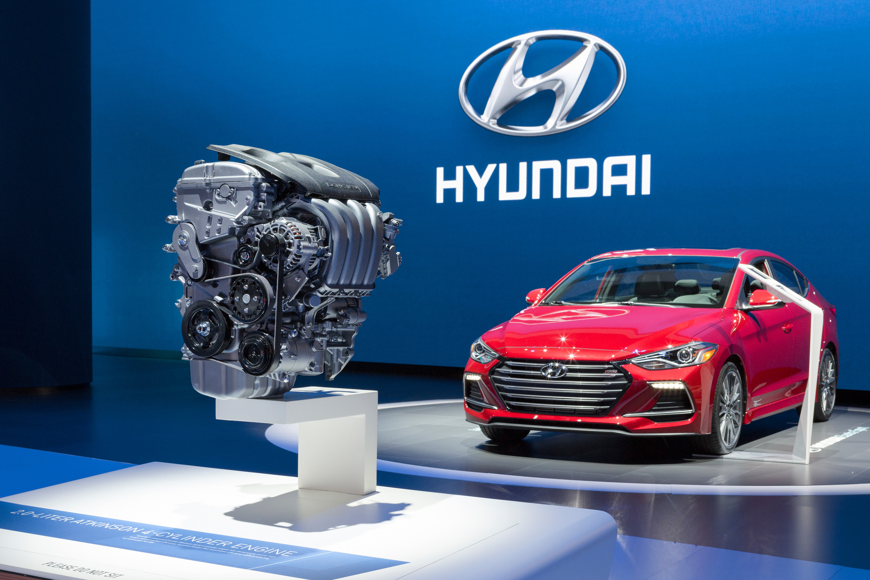 现代汽车洛杉矶车展 2016 展示空间设计-6