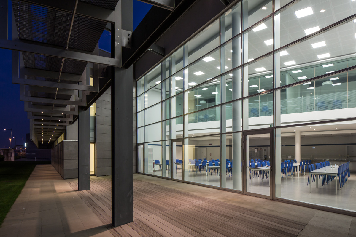 创新环保的意大利 Rubinetterie Bresciane 公司总部-12