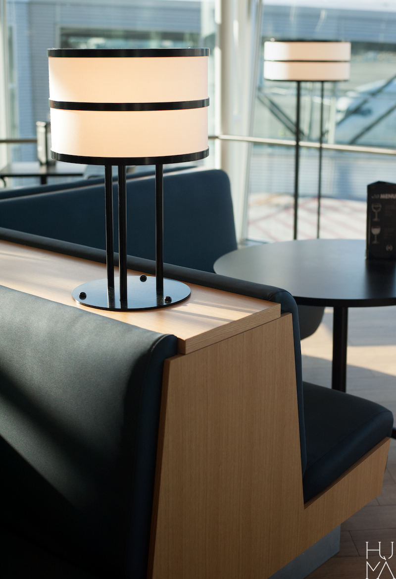 蒙特利尔机场美食广场，Humà 设计新视角-12