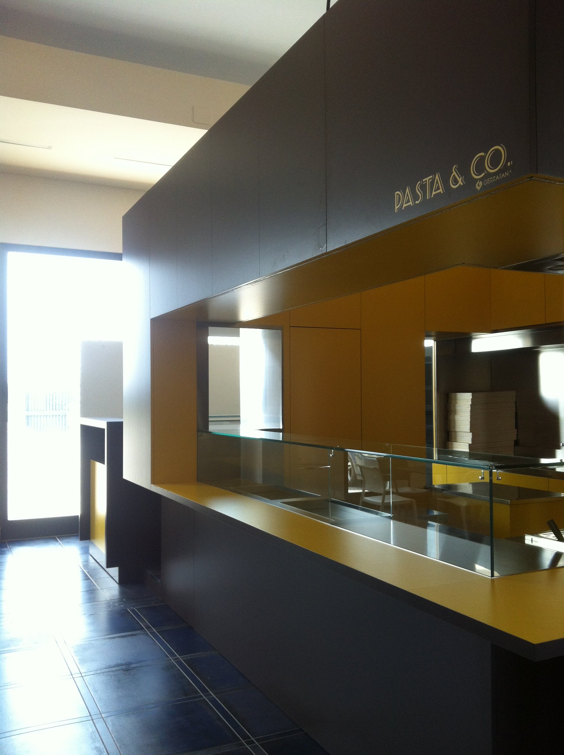 意大利 Pasta&Co Gerratana Srl 总部室内设计-0