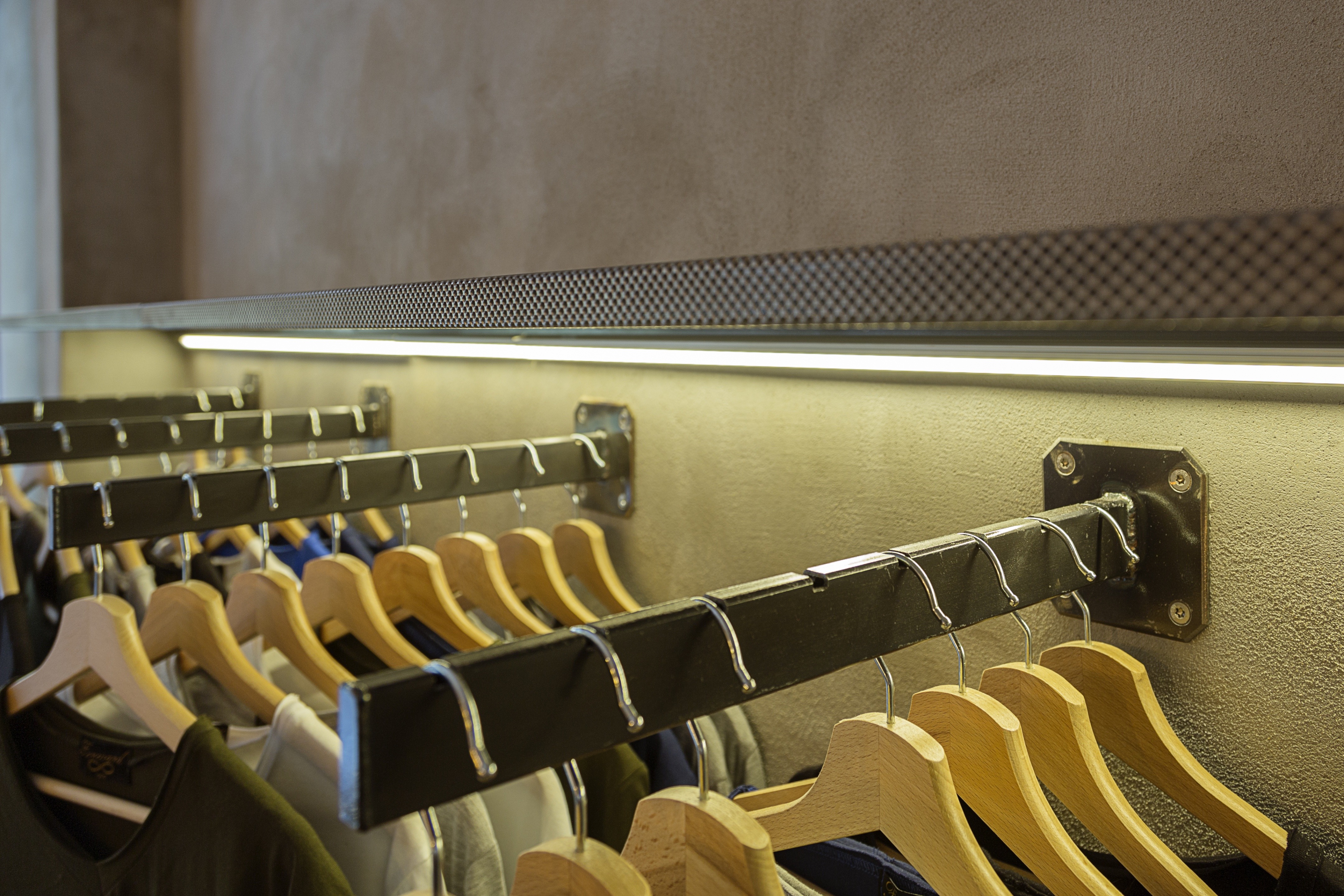 米兰 Forward 商店 | 精致细节展现极简和谐空间-5