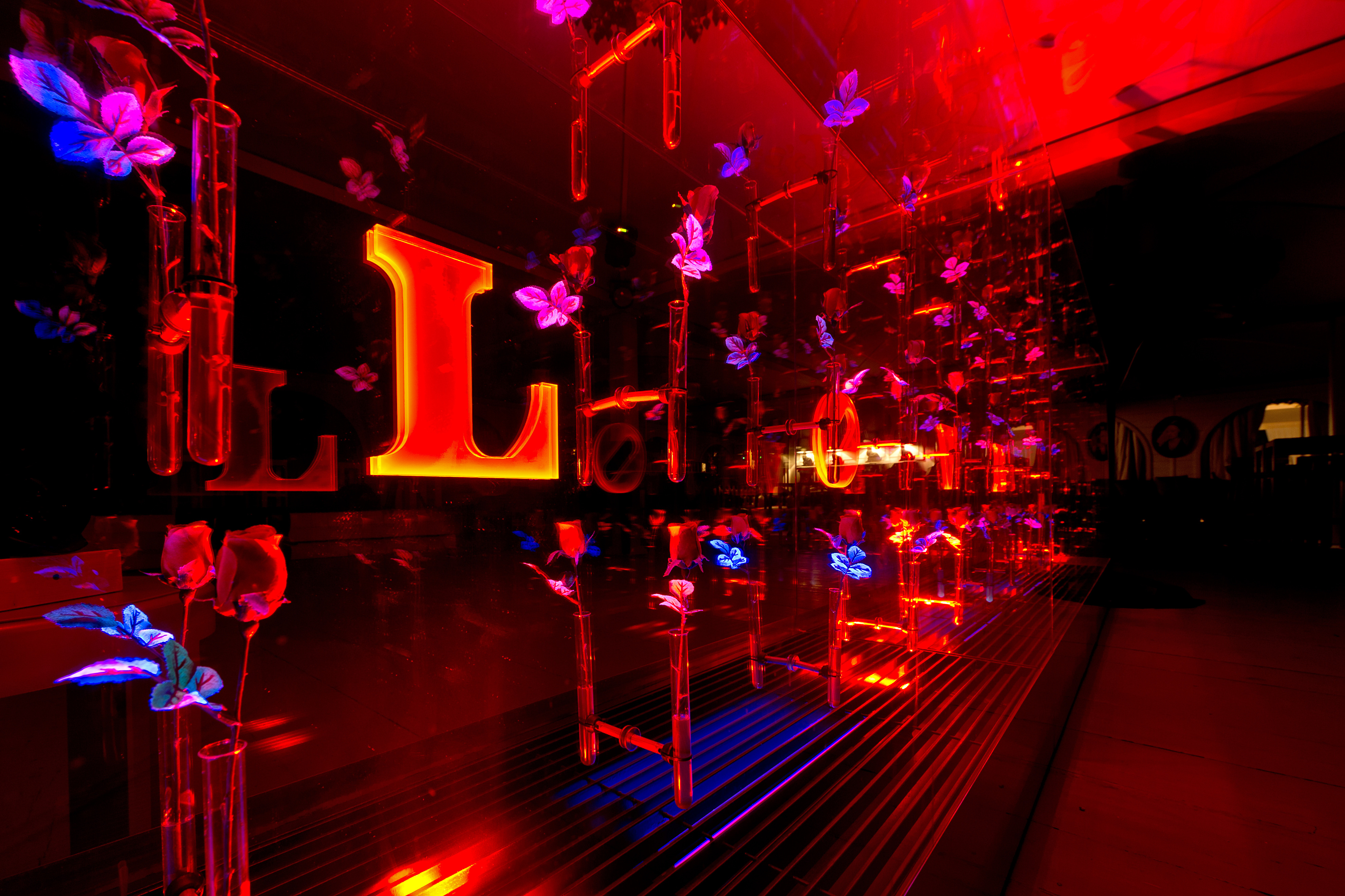 罗马 Momo 共和国酒吧餐厅 | 复古与时尚的完美结合-15