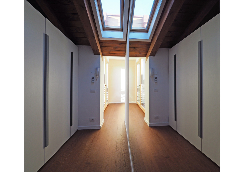 乡村木质艺术家公寓-7