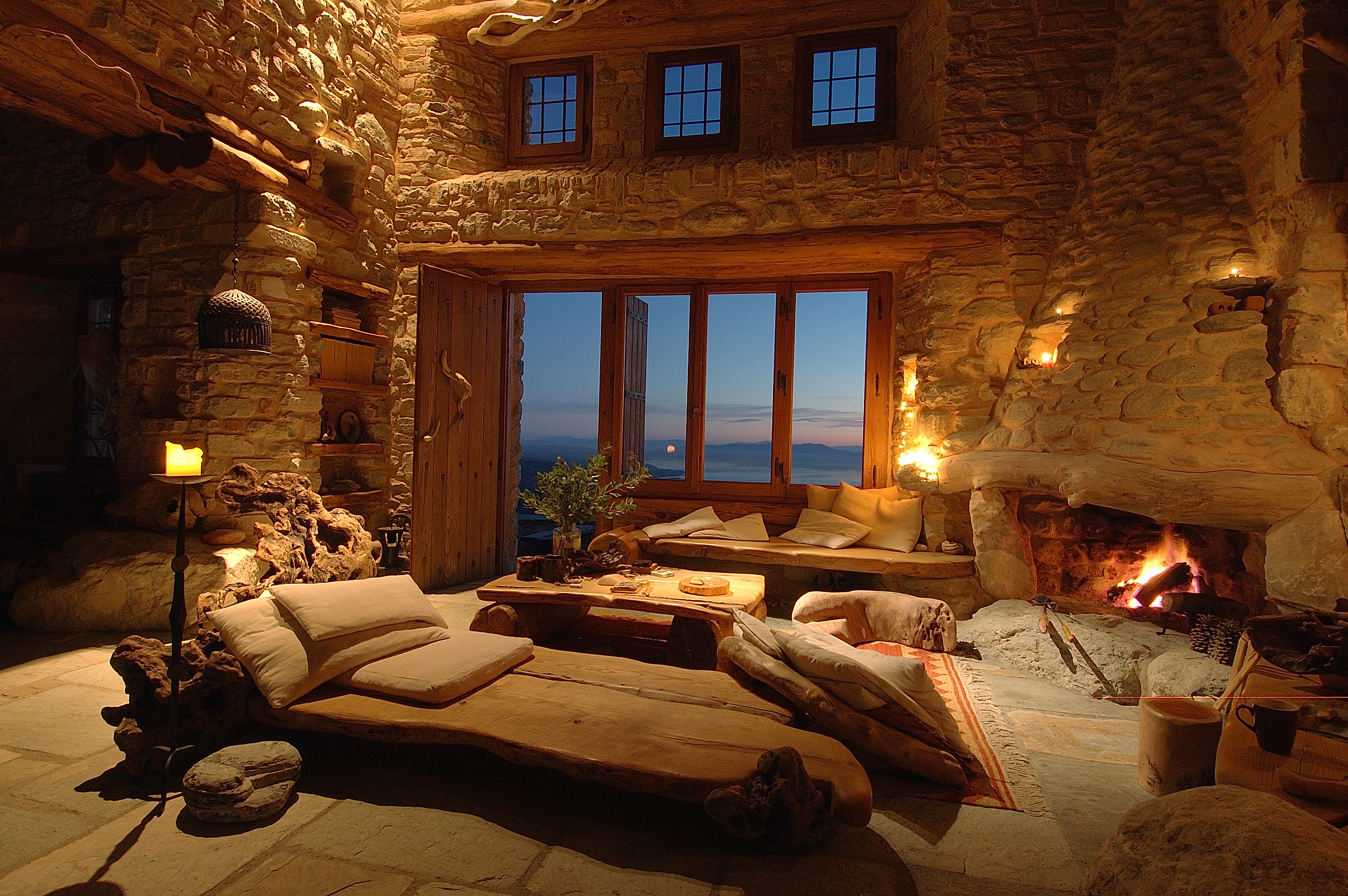 Pelion 山间混凝土石屋，融入自然的简约生活-47