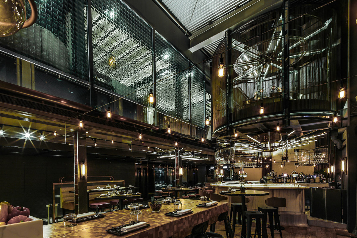 香港餐厅创新设计 | 三维 convex 玻璃打造私密空间-11