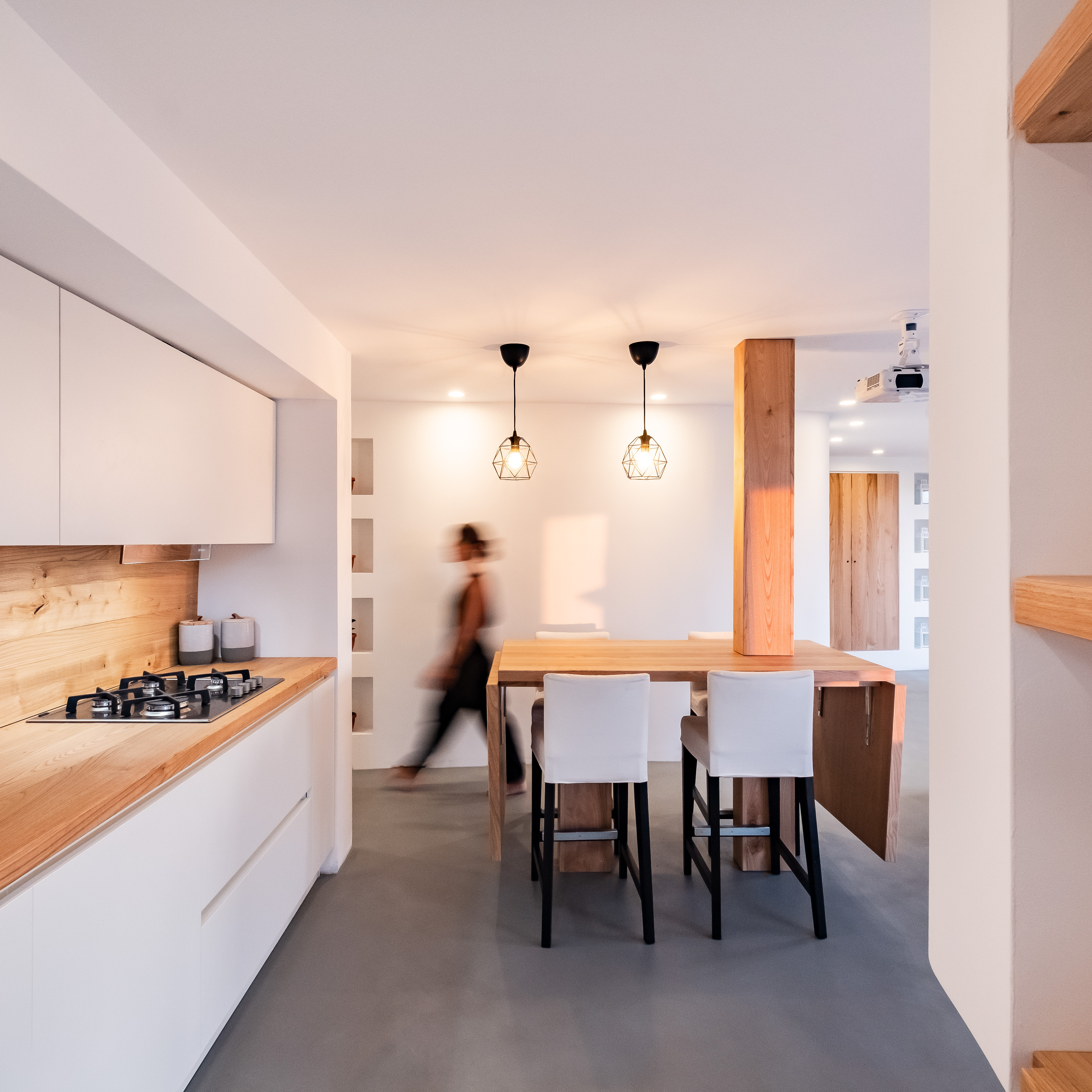 意大利海岸北部的摩洛哥风情海景别墅-4