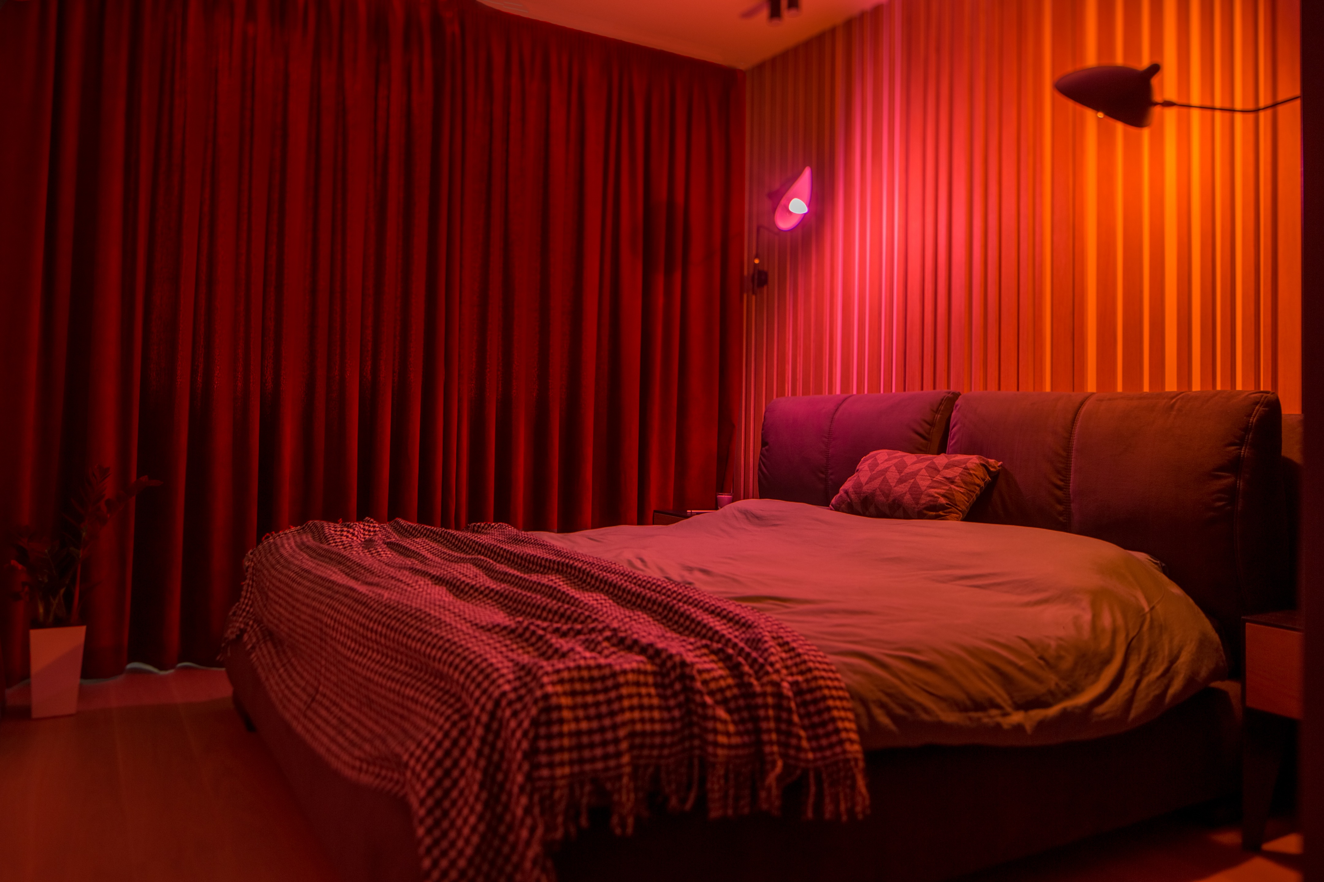 2018 灰色调室内设计案例 | 定制家具营造温馨空间-20