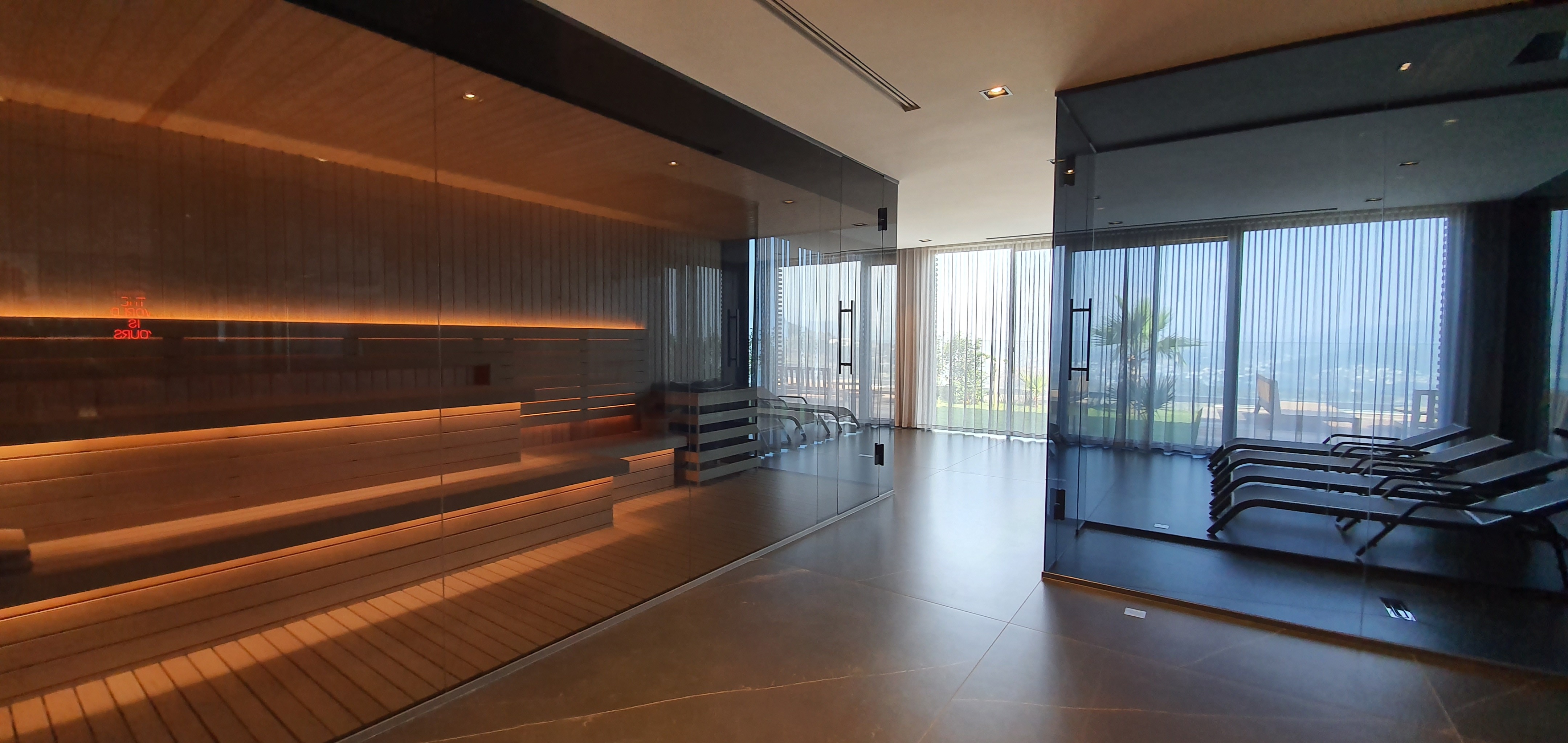 2019 年完工的 GERIS HOUSE | 单家庭住宅的室内设计典范-11