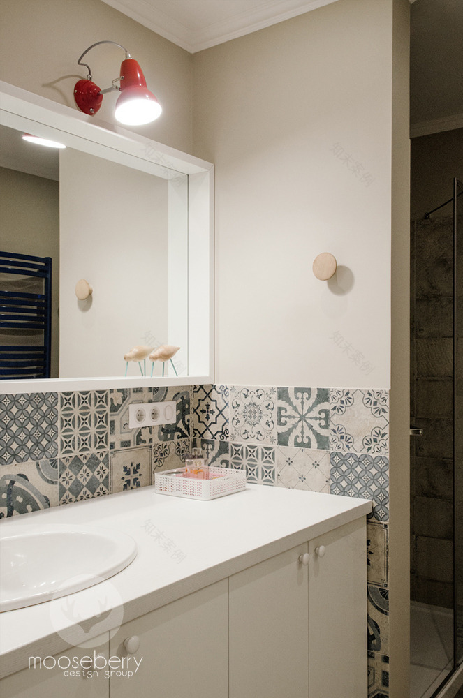 2015 年完工的现代公寓室内设计-51