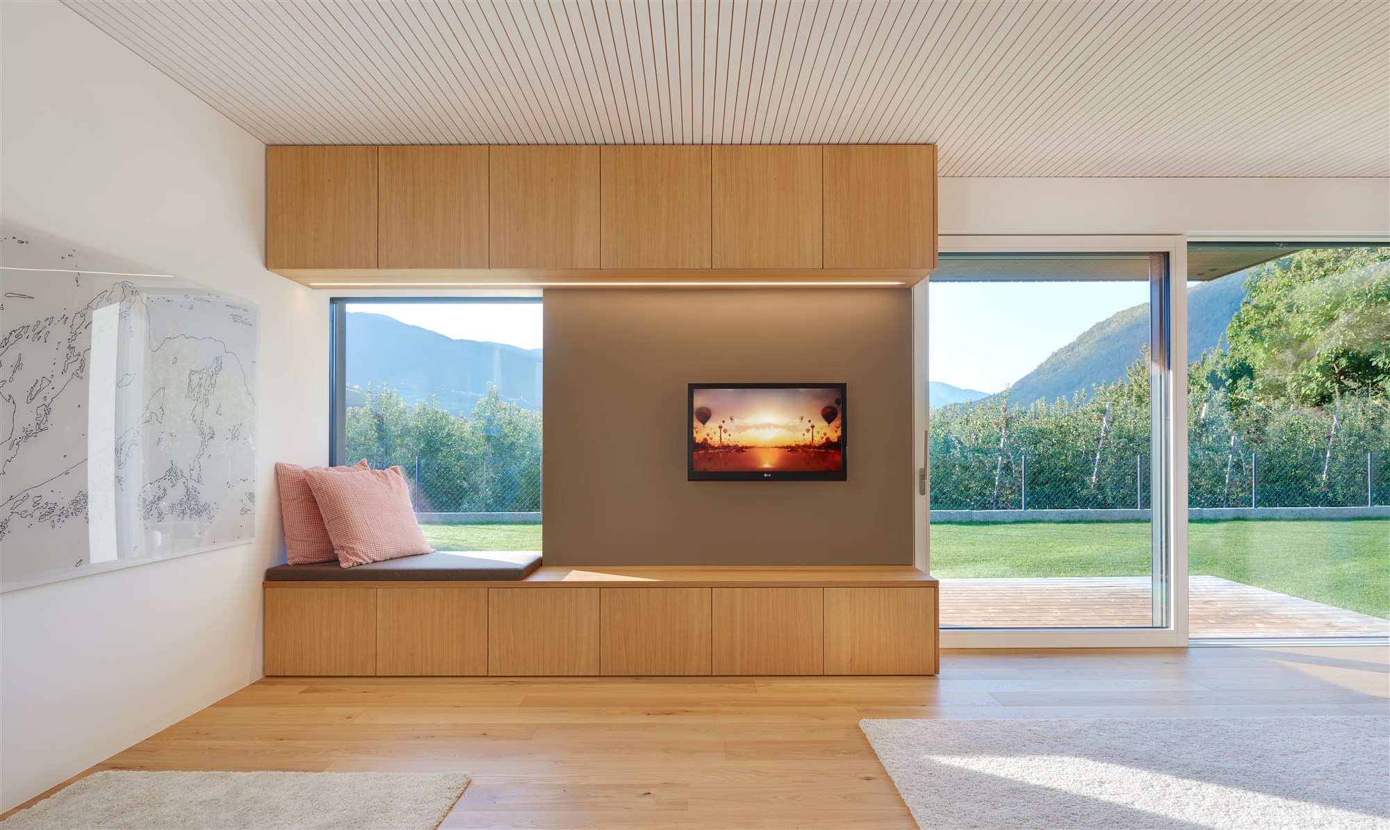 传统与现代共融的意大利木质住宅-34