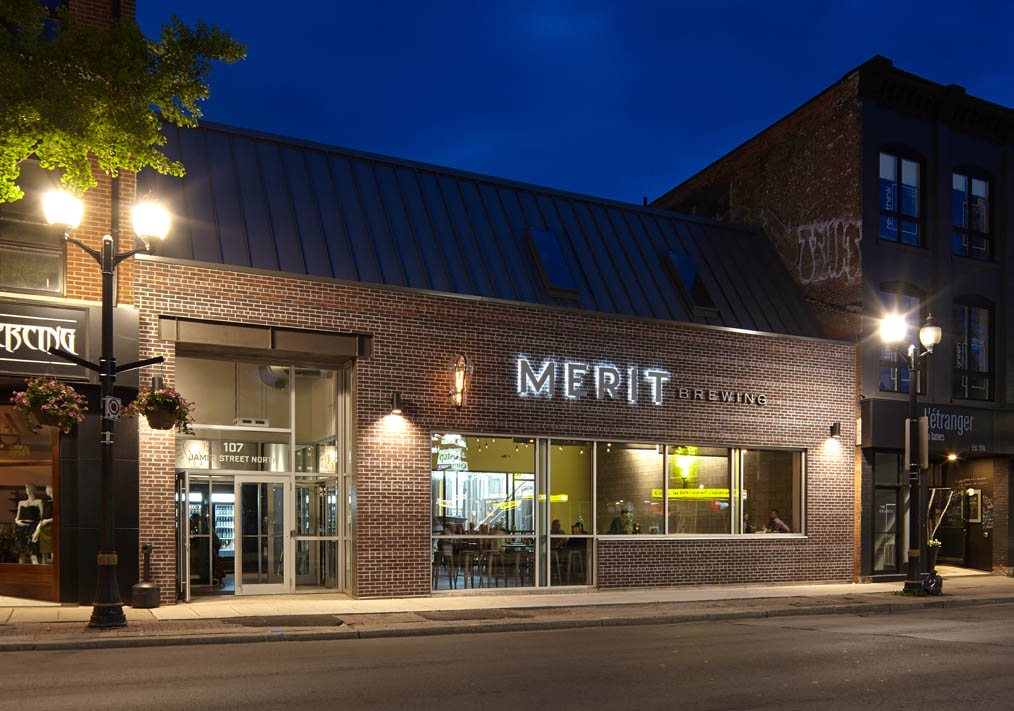 梅里特酿造餐厅和酒吧-0