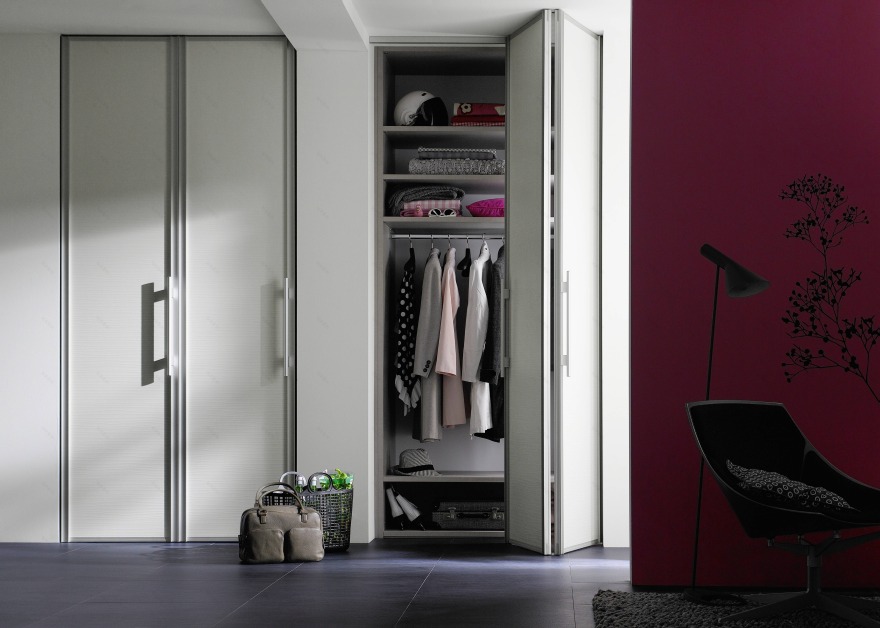 黑色调玻璃隔断打造现代复式公寓-34