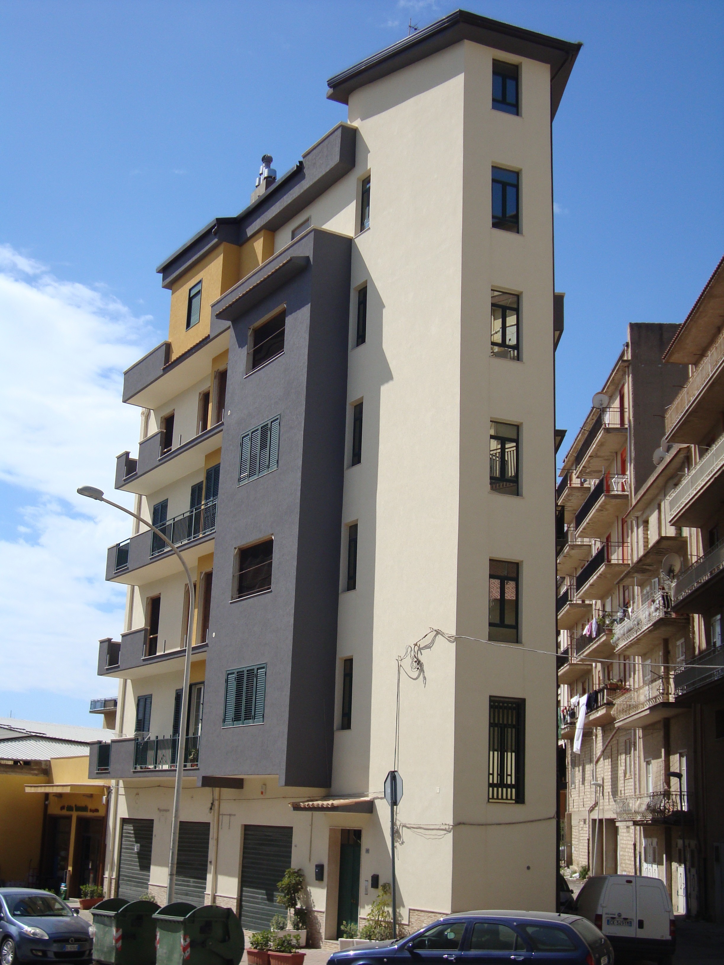 2014 年完成的一座意大利住宅楼翻新工程-14