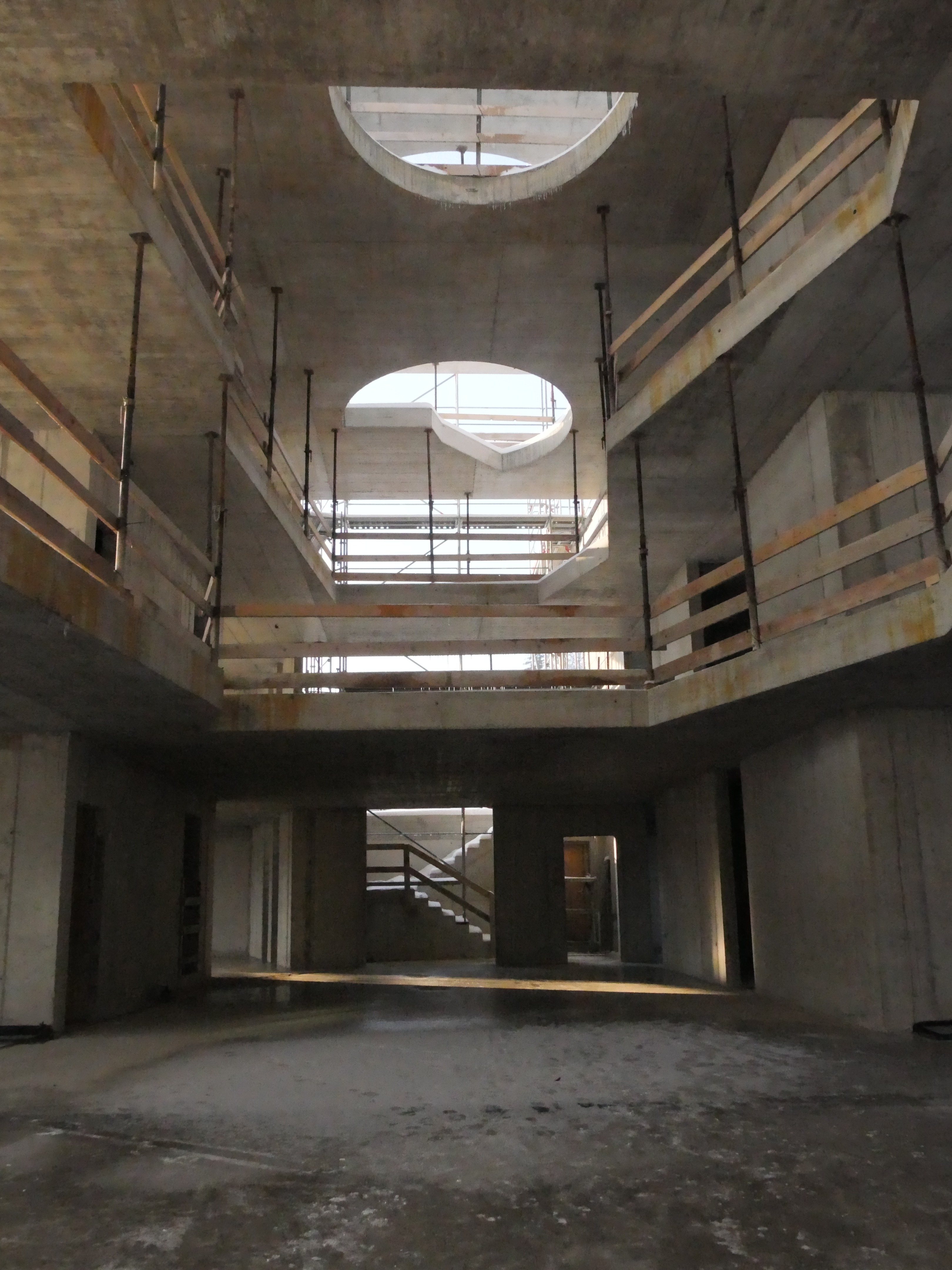 Cenote II · 与环境共生的总部大楼设计-3