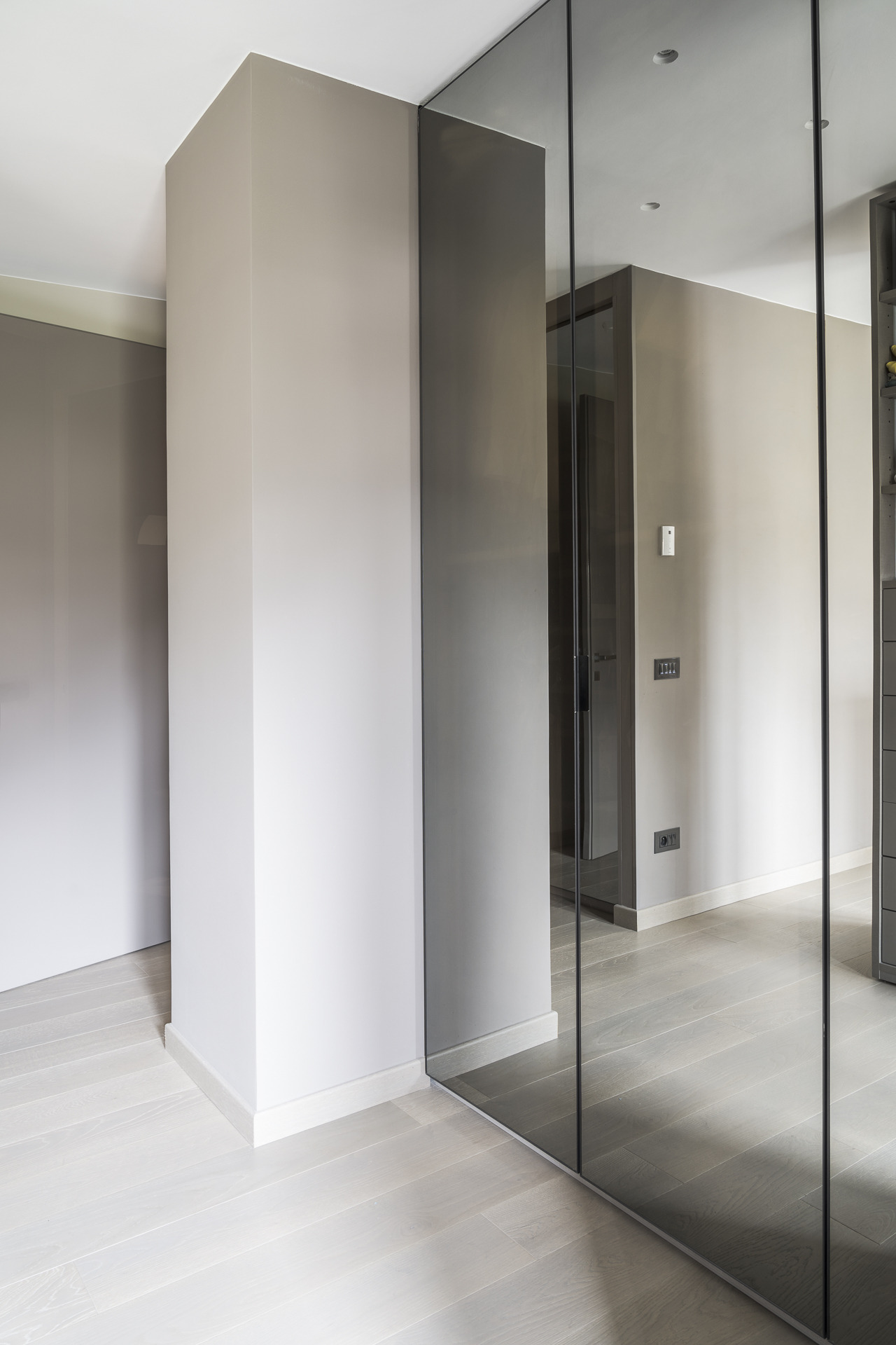 蒙特卡洛海景公寓的翻新之旅-19