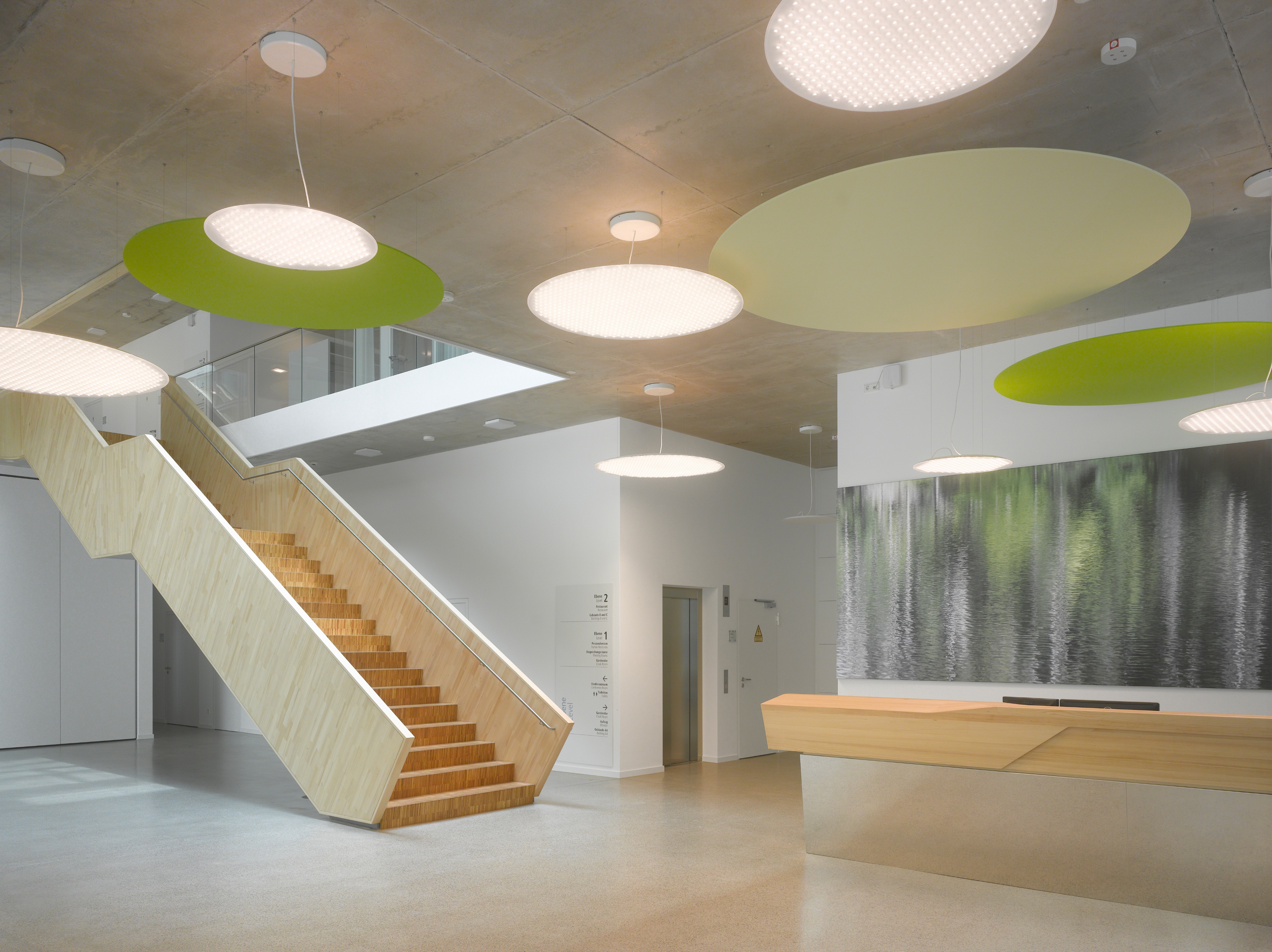 施迈茨通信中心-4