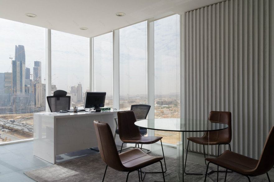 沙特阿拉伯 Al Akeel 律所员工办公室设计-0