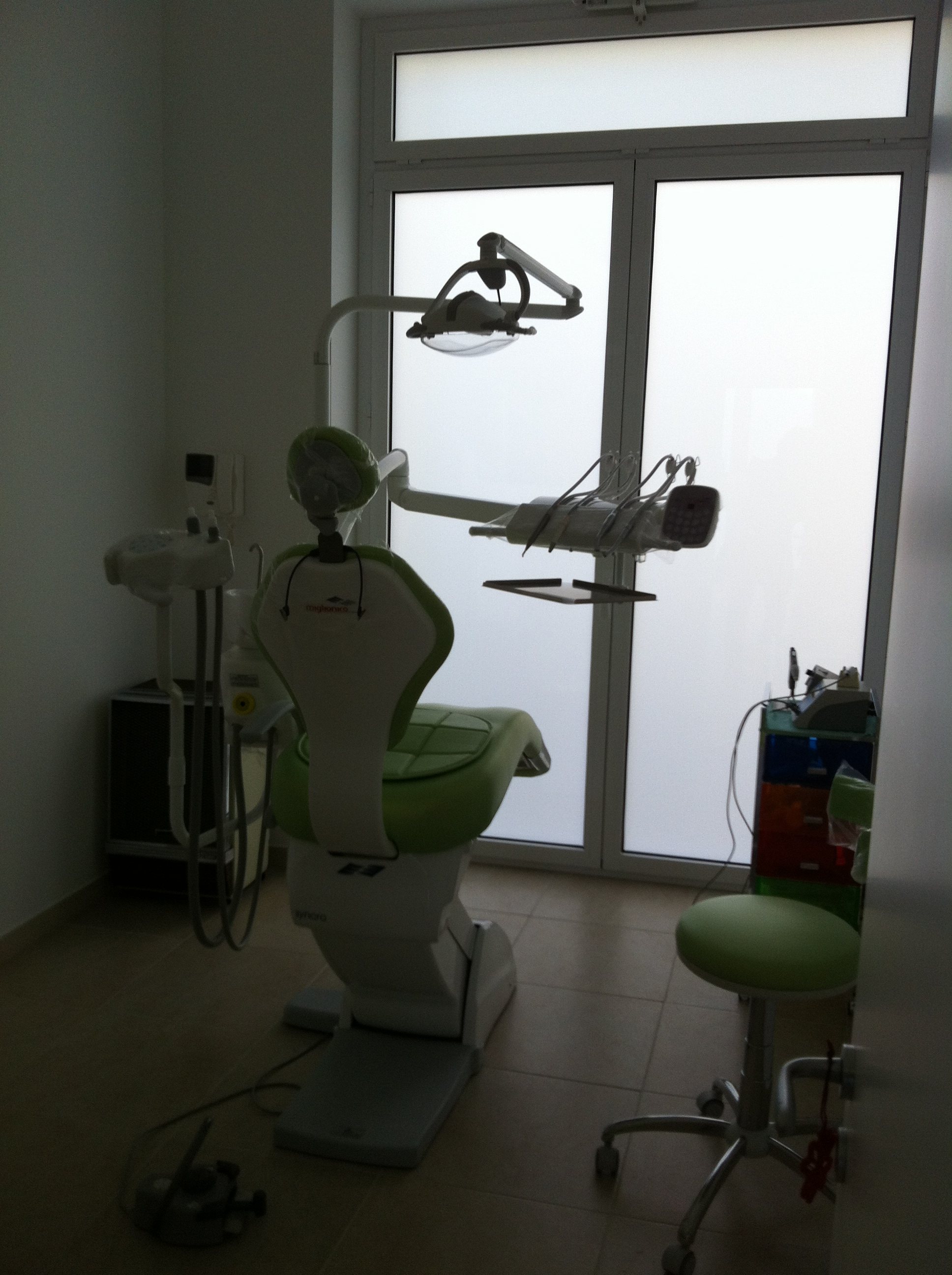 意大利 Impedovo 牙科诊所 | 简约现代的诊疗空间-9