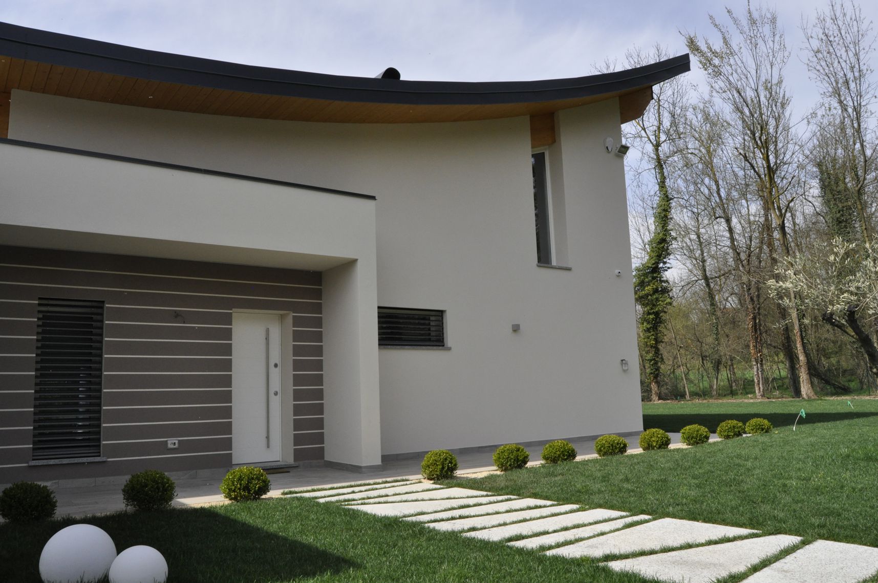 简约风格单家庭院住宅设计-12