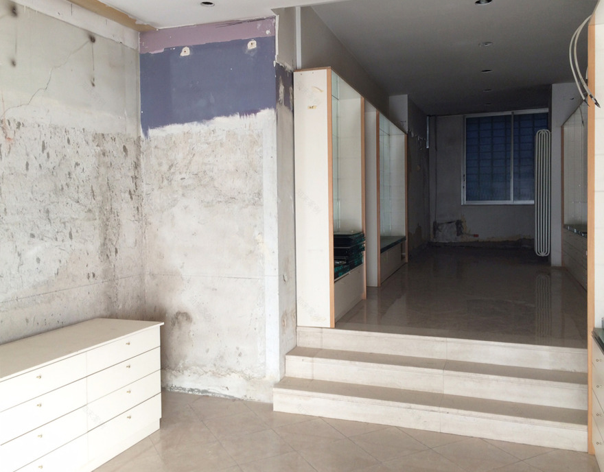 历史建筑中的香氛店重生-9