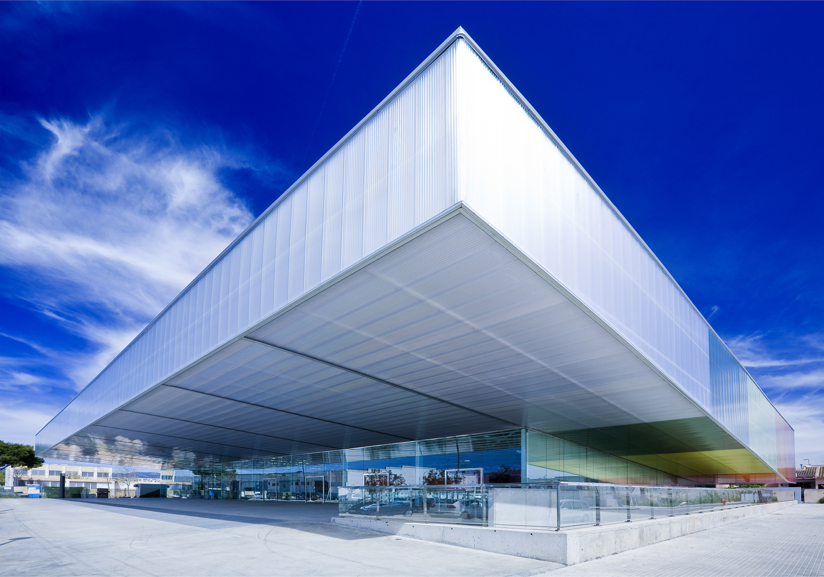 萨印第奥特里亚多功能体育馆-1