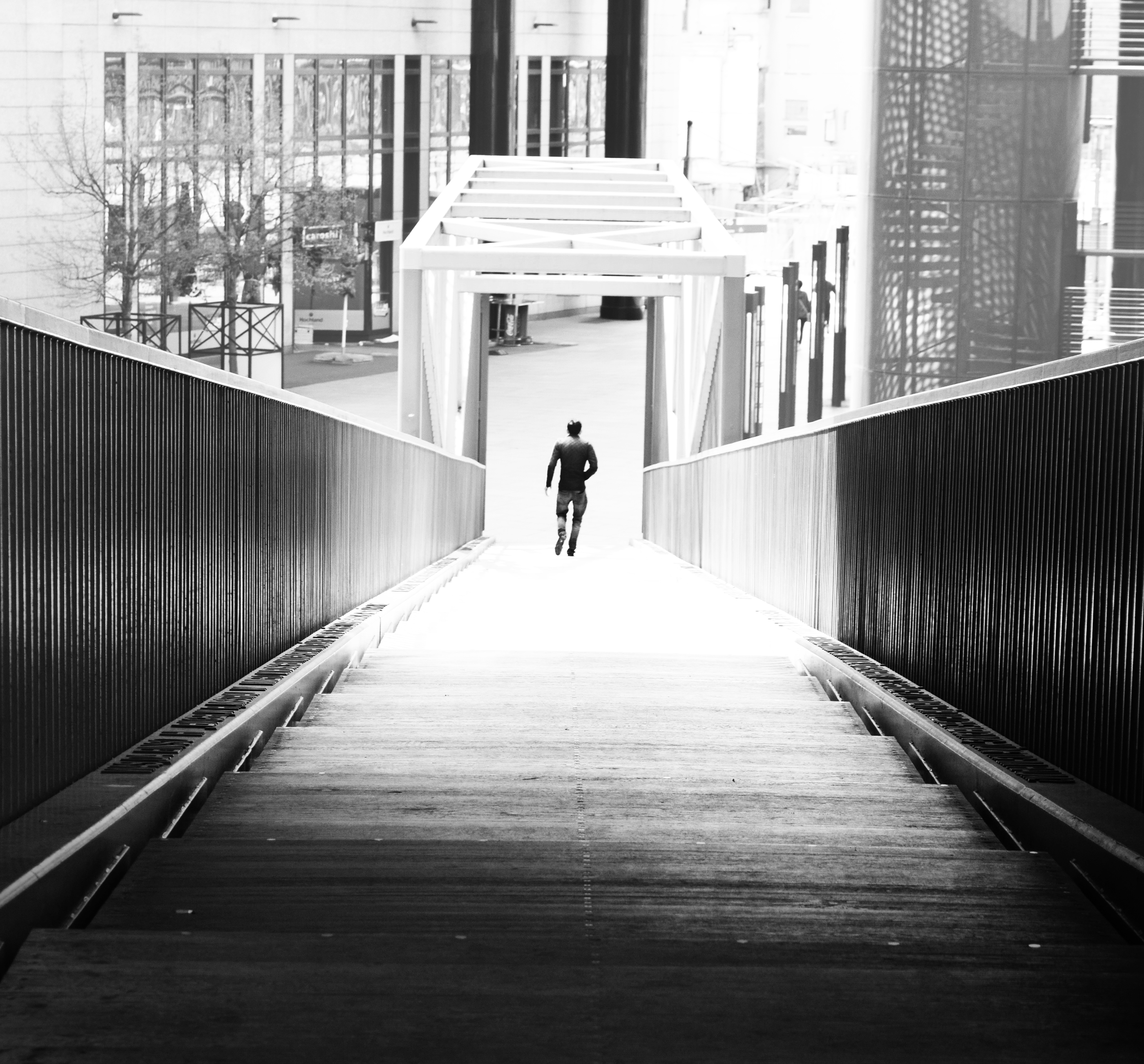 Stuttgart Bibliothek - N 48° 47.507789' E 9° 11.036882'-2