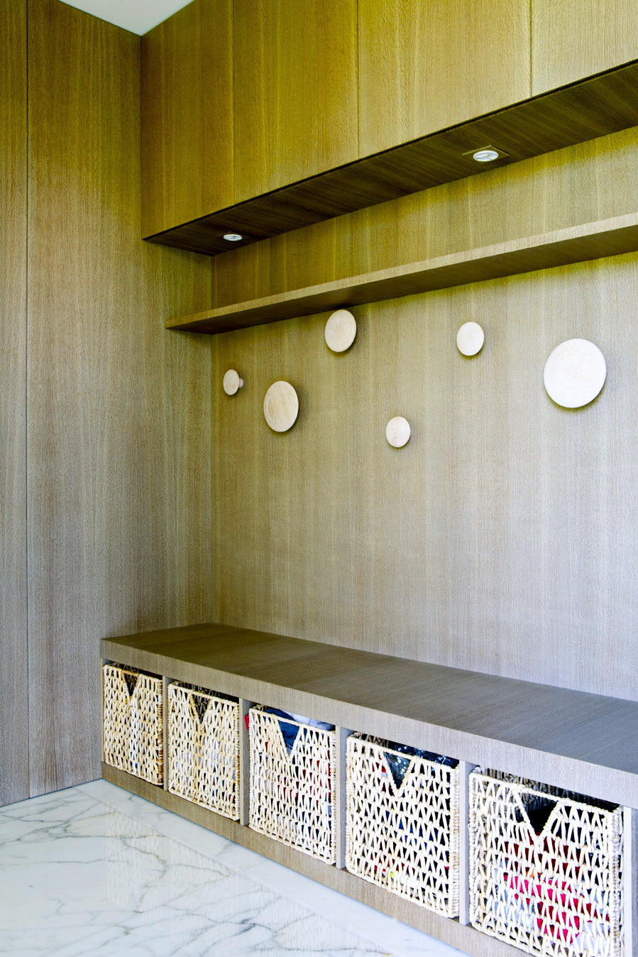 2011 年完工的家庭住宅 | 精致室内设计与定制家具-11