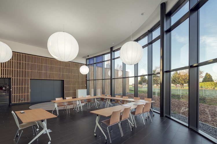 矿区复兴 · Carvin 城市旗舰展示中心-9