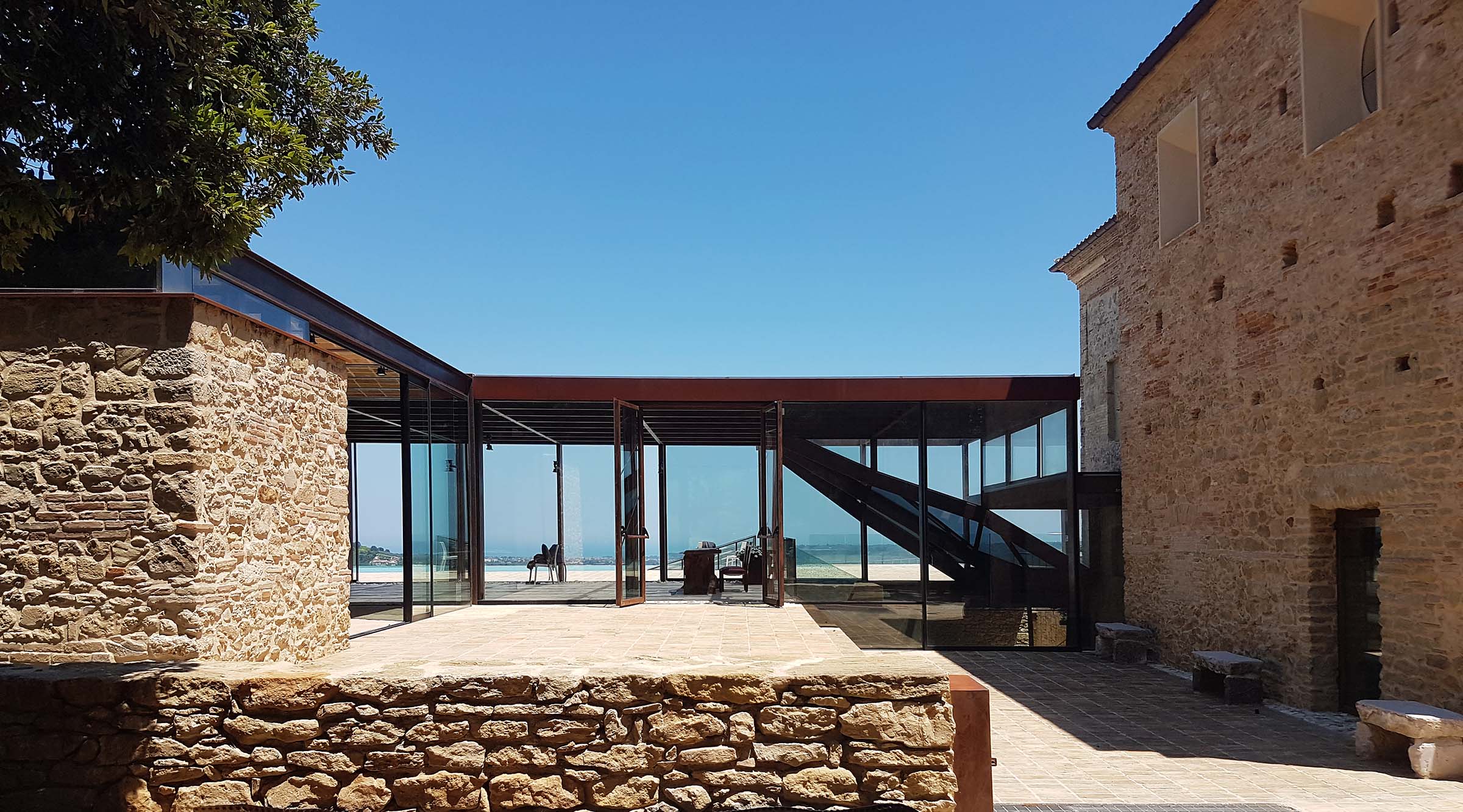 意大利古堡海景别墅翻新-3