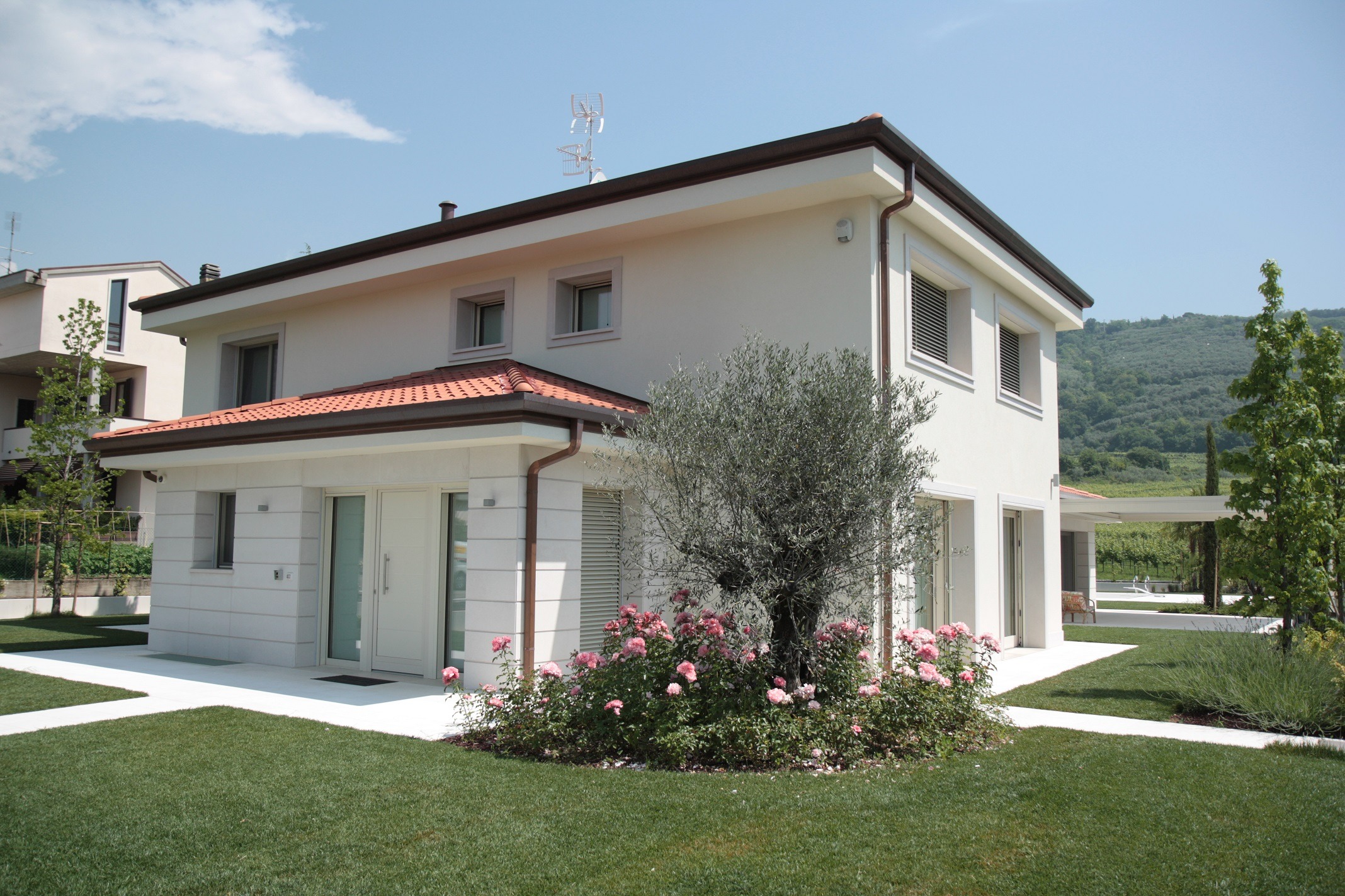 意式乡村别墅的现代焕新 | 舒适与环保的完美结合-10