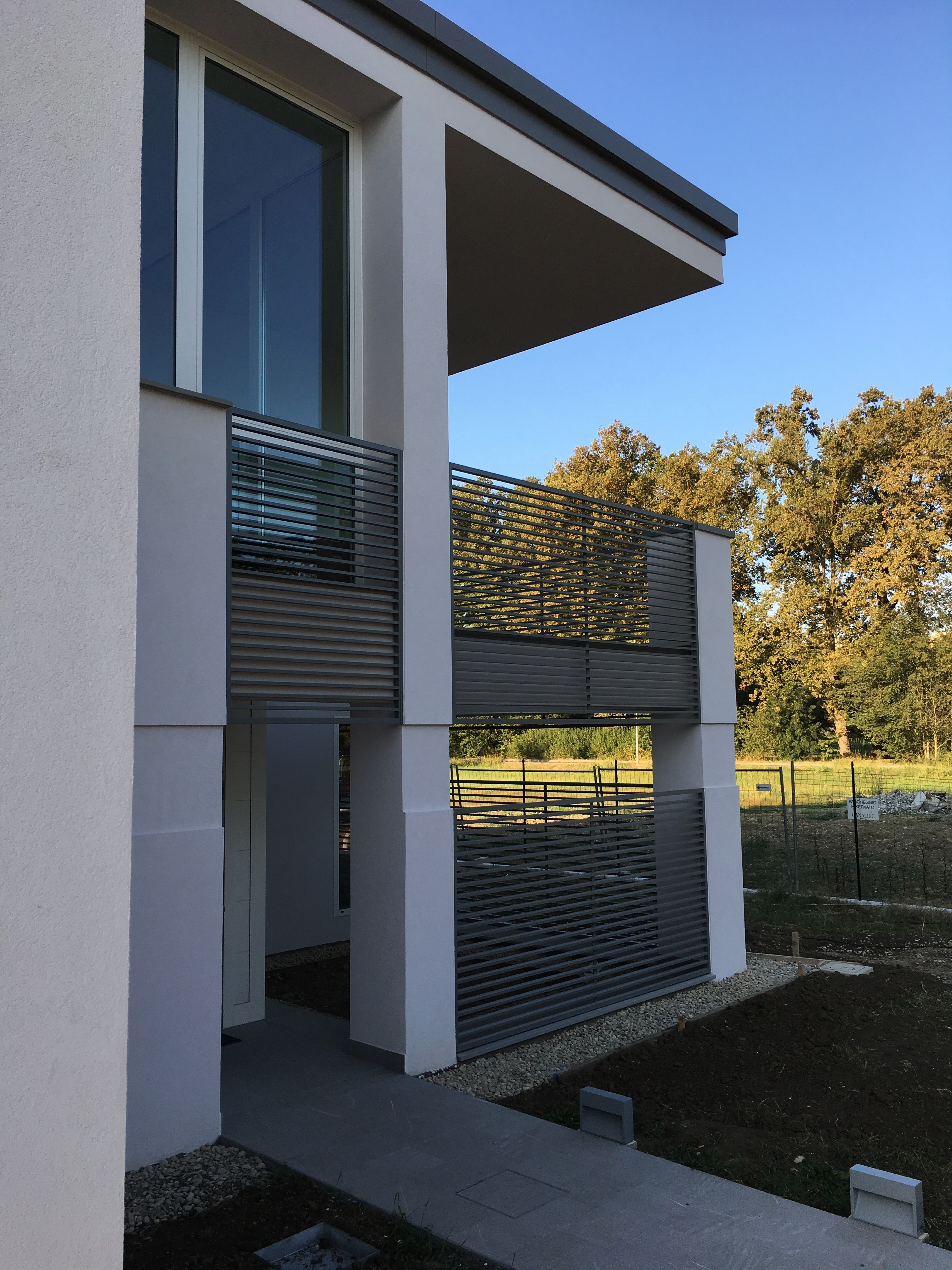 私人住宅的现代精致室内设计-29