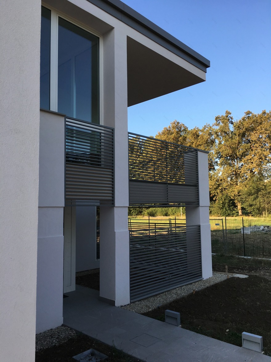 私人住宅的现代精致室内设计-29