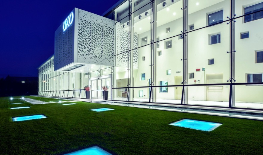 Citco 总部大楼,几何之美与动态空间的完美结合-11