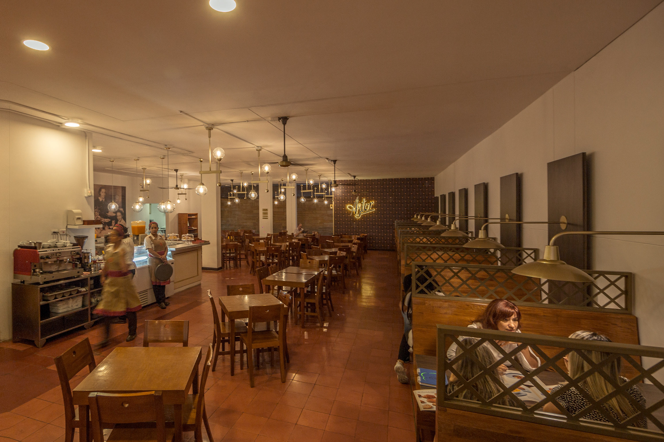 Astor 餐厅设计 | 传统工艺与现代风格的完美融合-4