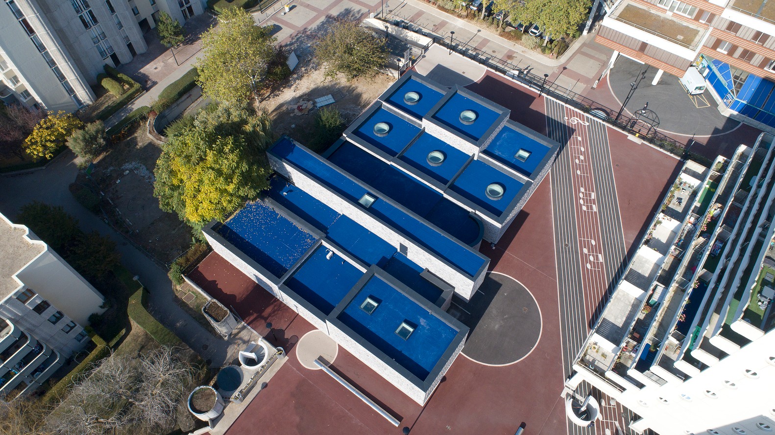 法国新埃朗库尔音乐学校-1