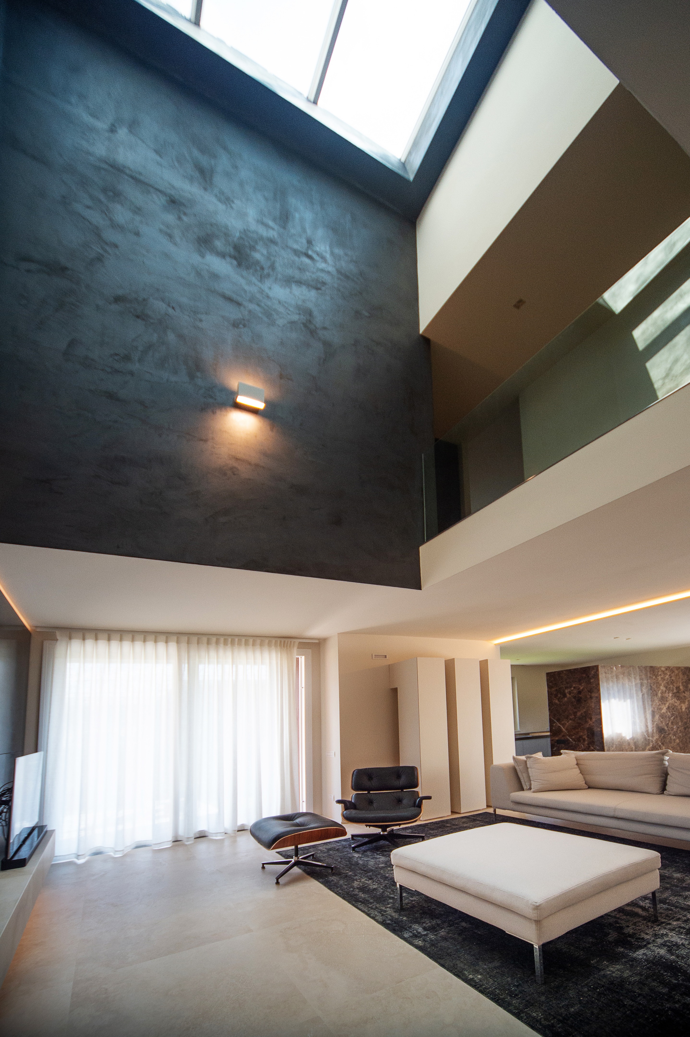 带天窗的别墅-17