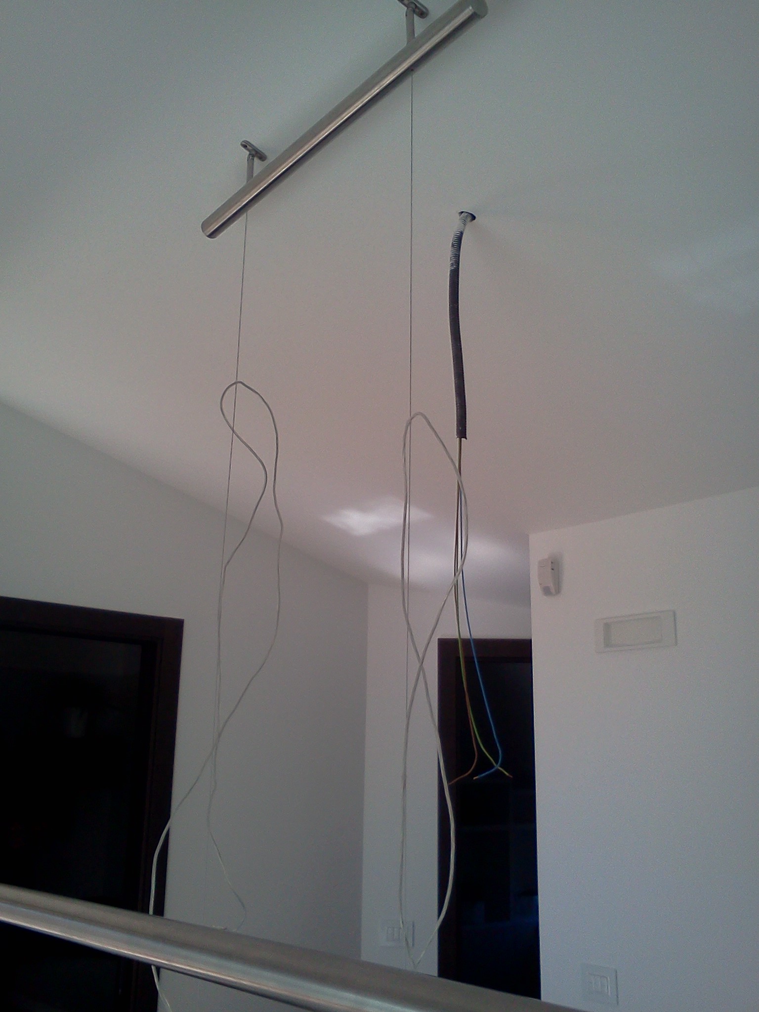 地中海风格的山间联排别墅-9