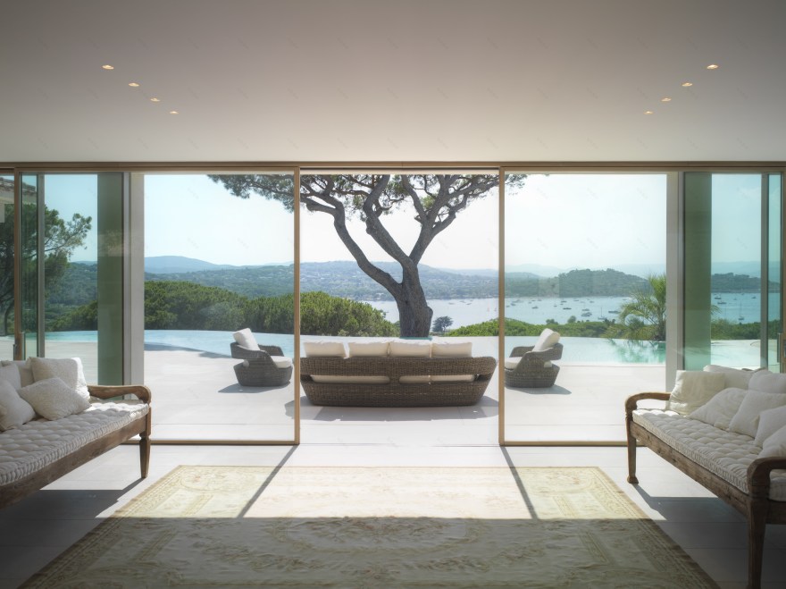 现代简约圣特罗佩别墅-0