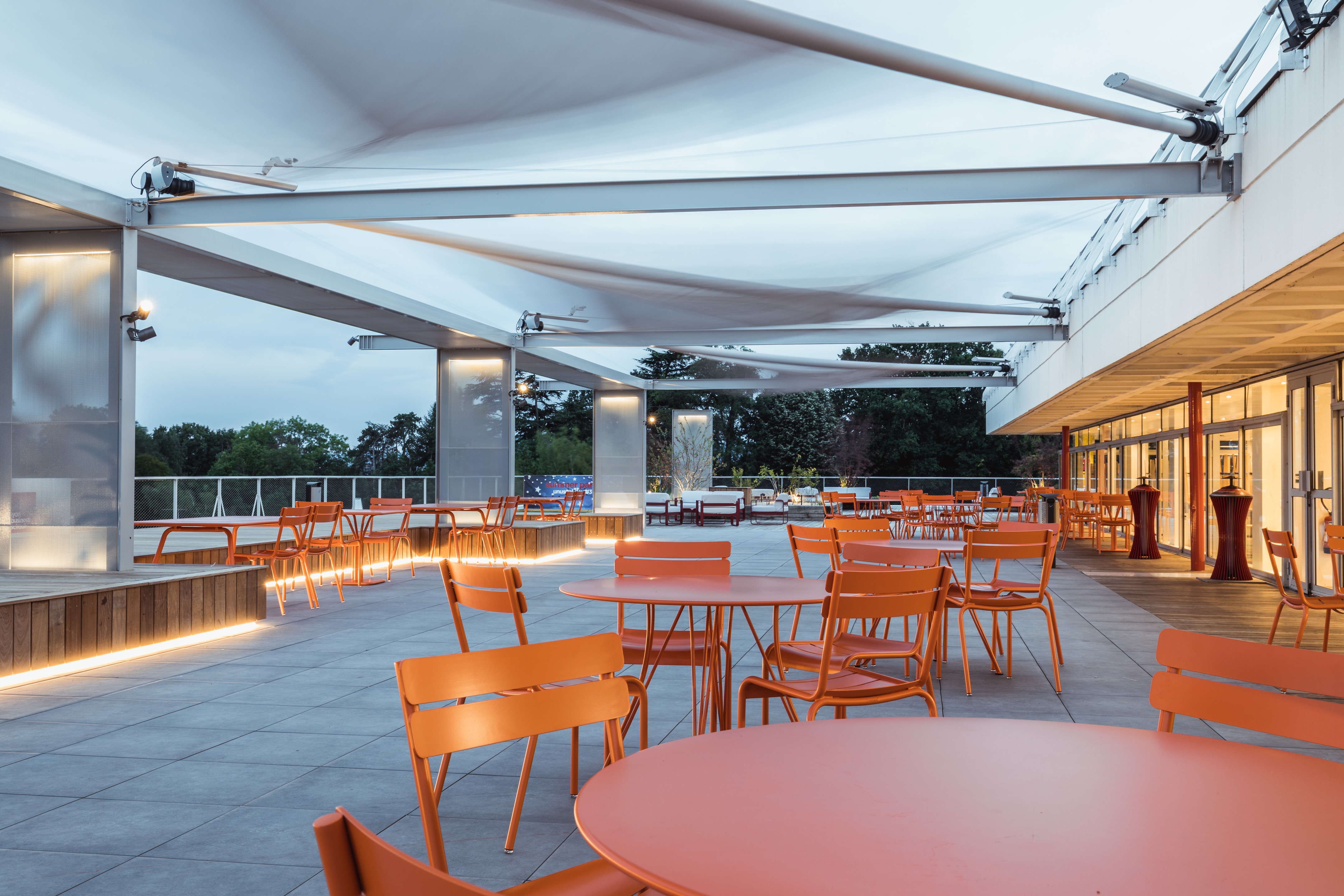 EM Lyon 商学院屋顶露台改造-36