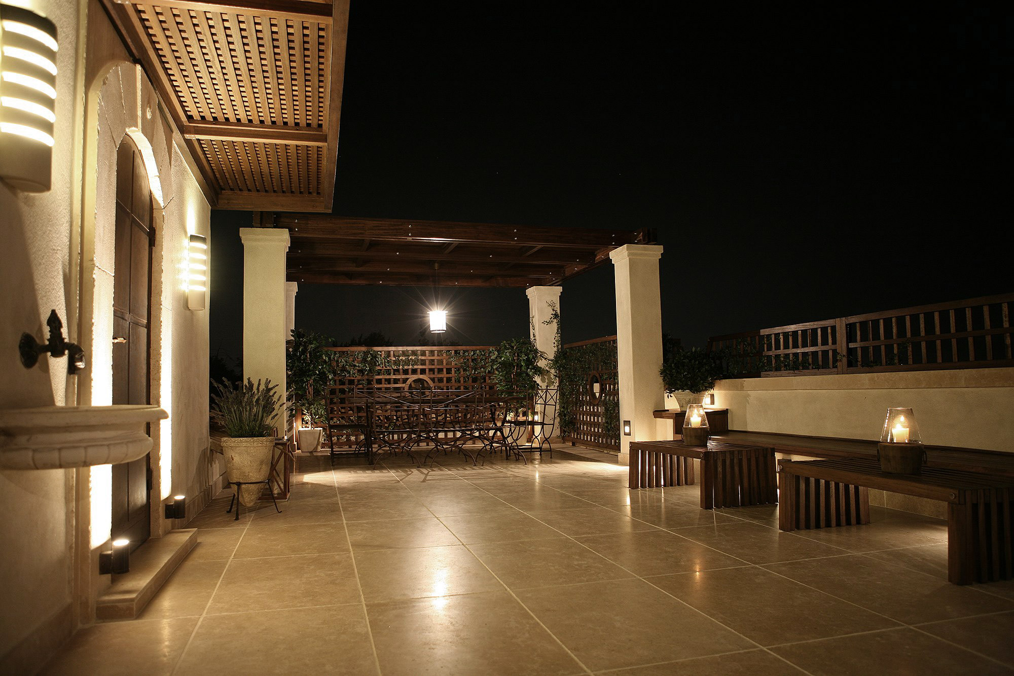 简约时尚的露台公寓设计-14