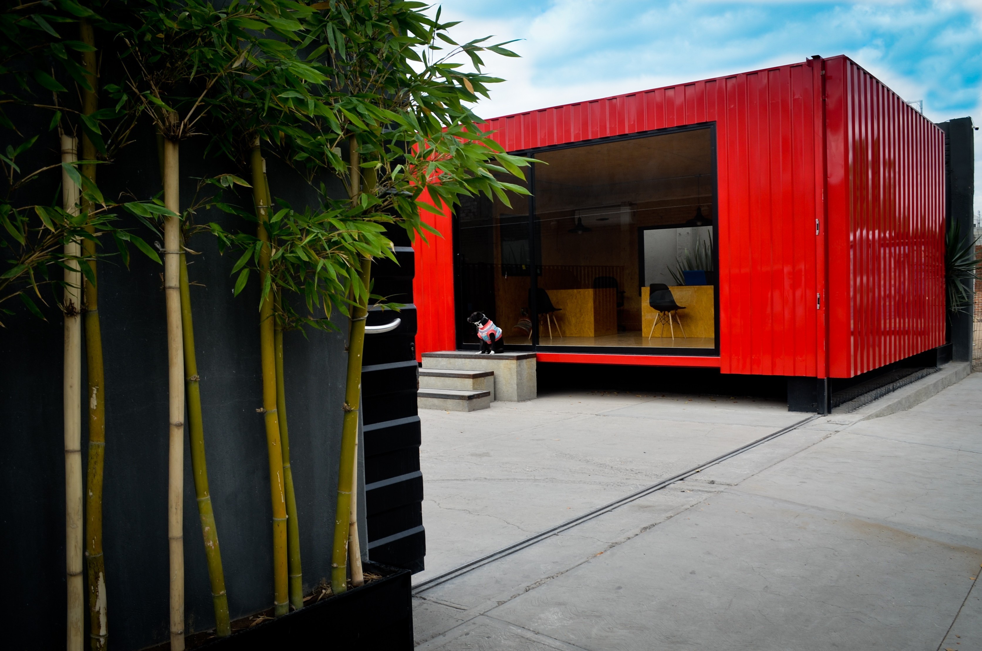 2014 年完成的 Sanroman Laminados 办公室设计-0